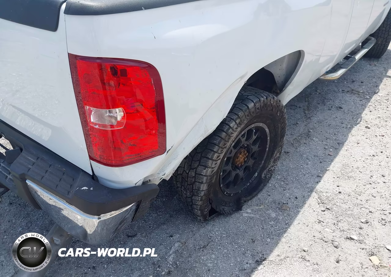 2007 Chevrolet Silverado 3500 Work Truck VIN:1GCHK33627F527818 - 6