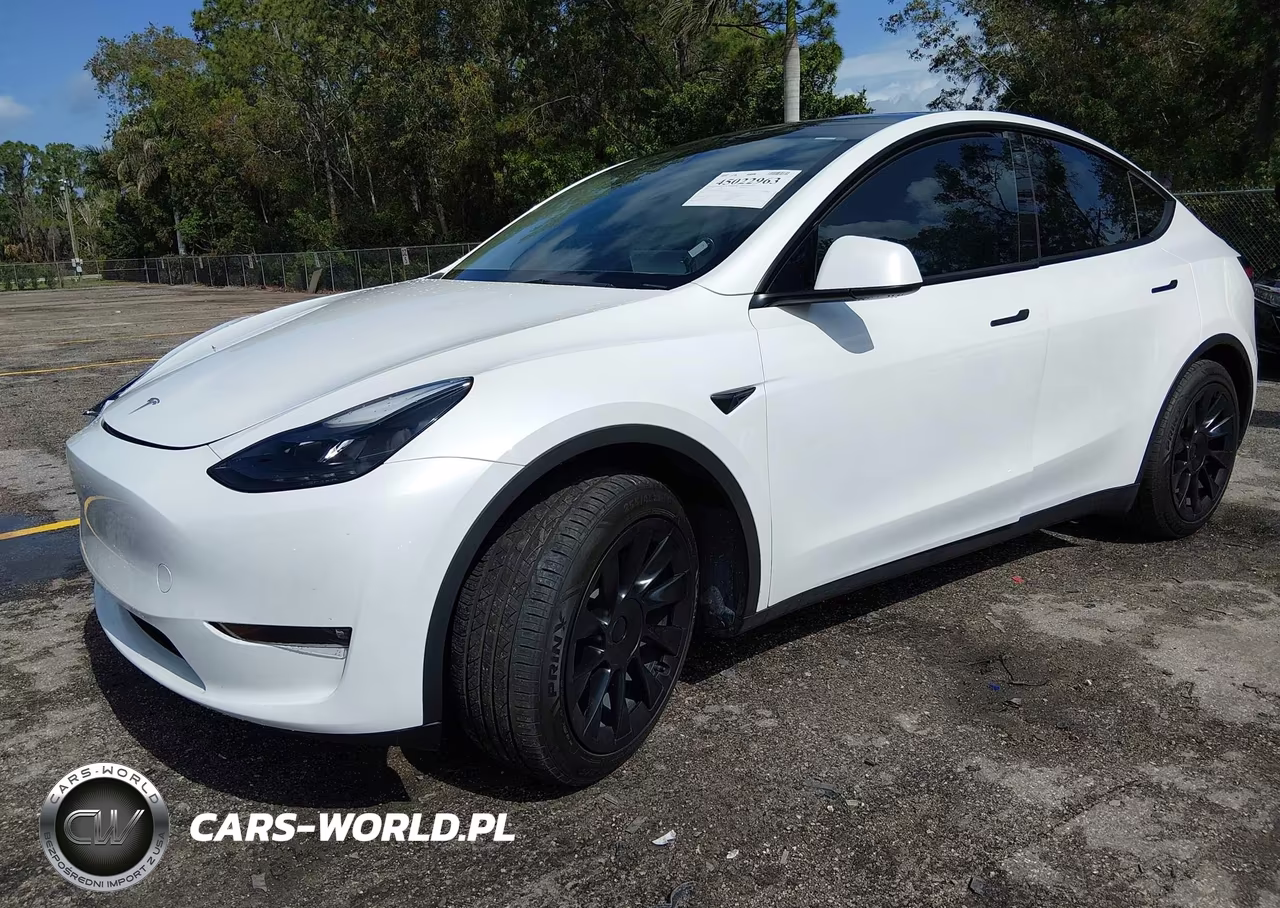 2023 Tesla Model Y Awd-Long Range Dual Motor All-Wheel Drive VIN:7SAYGAEE0PF706313 - 2
