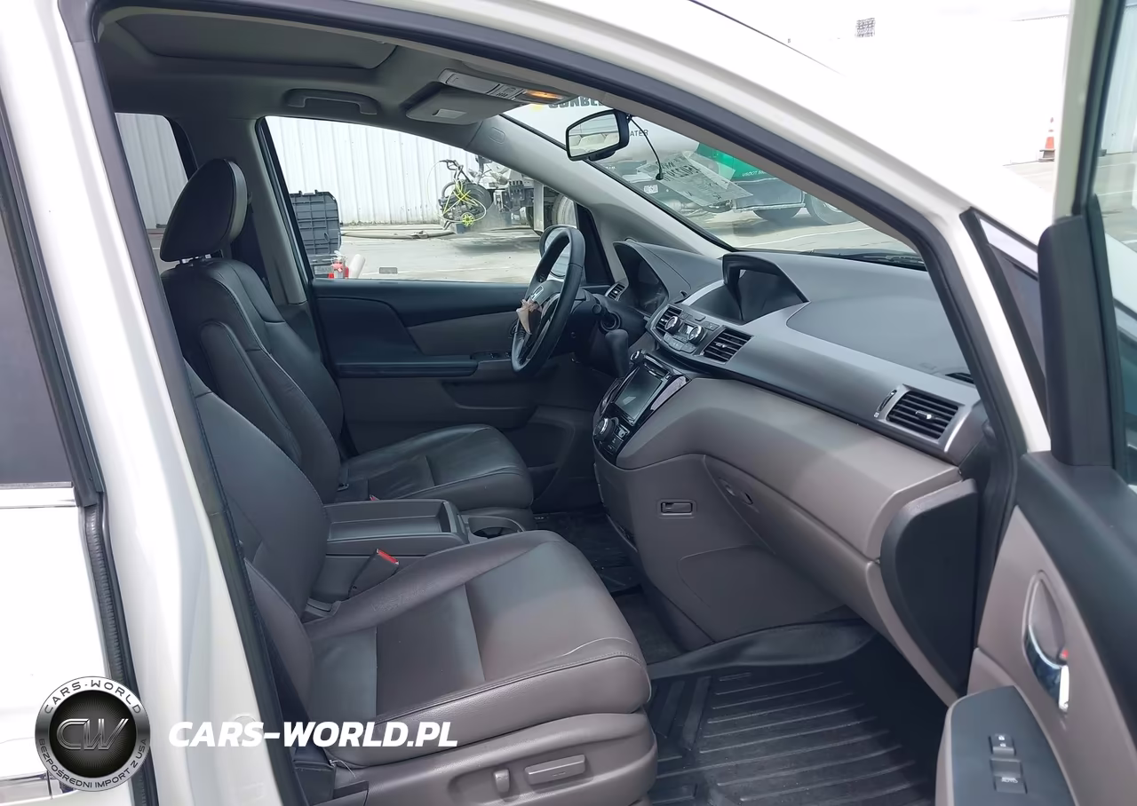2015 Honda Odyssey Ex-L VIN:5FNRL5H66FB121081 - 5