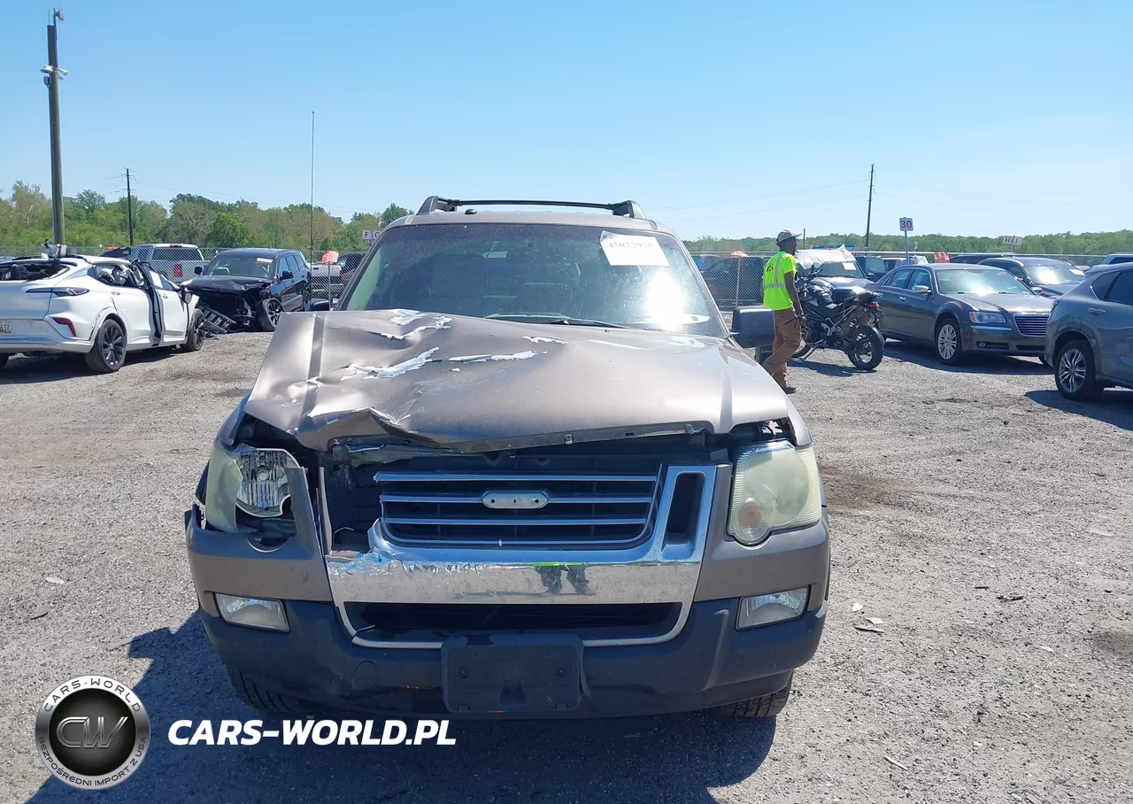 2007 Ford Explorer Sport Trac Xlt VIN:1FMEU51K17UA26449 - 12