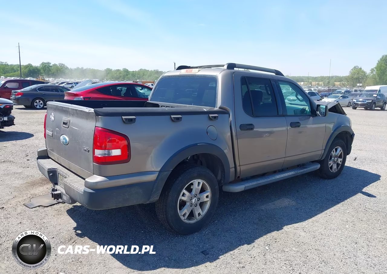 2007 Ford Explorer Sport Trac Xlt VIN:1FMEU51K17UA26449 - 4