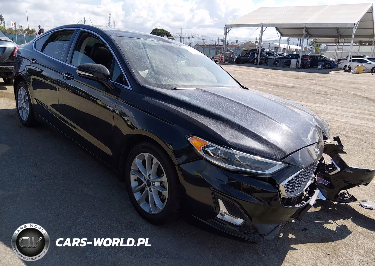 2019 Ford Fusion Energi Titanium