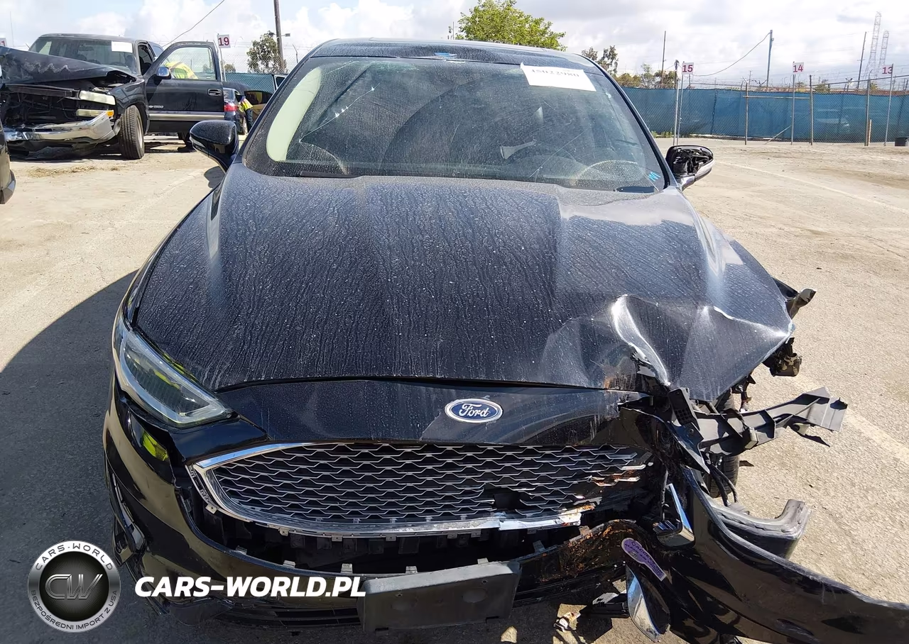 2019 Ford Fusion Energi Titanium VIN:3FA6P0SU0KR232368 - 12