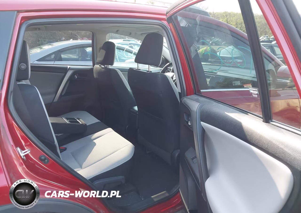 2016 Toyota Rav4 Xle VIN:2T3RFREV8GW425194 - 8
