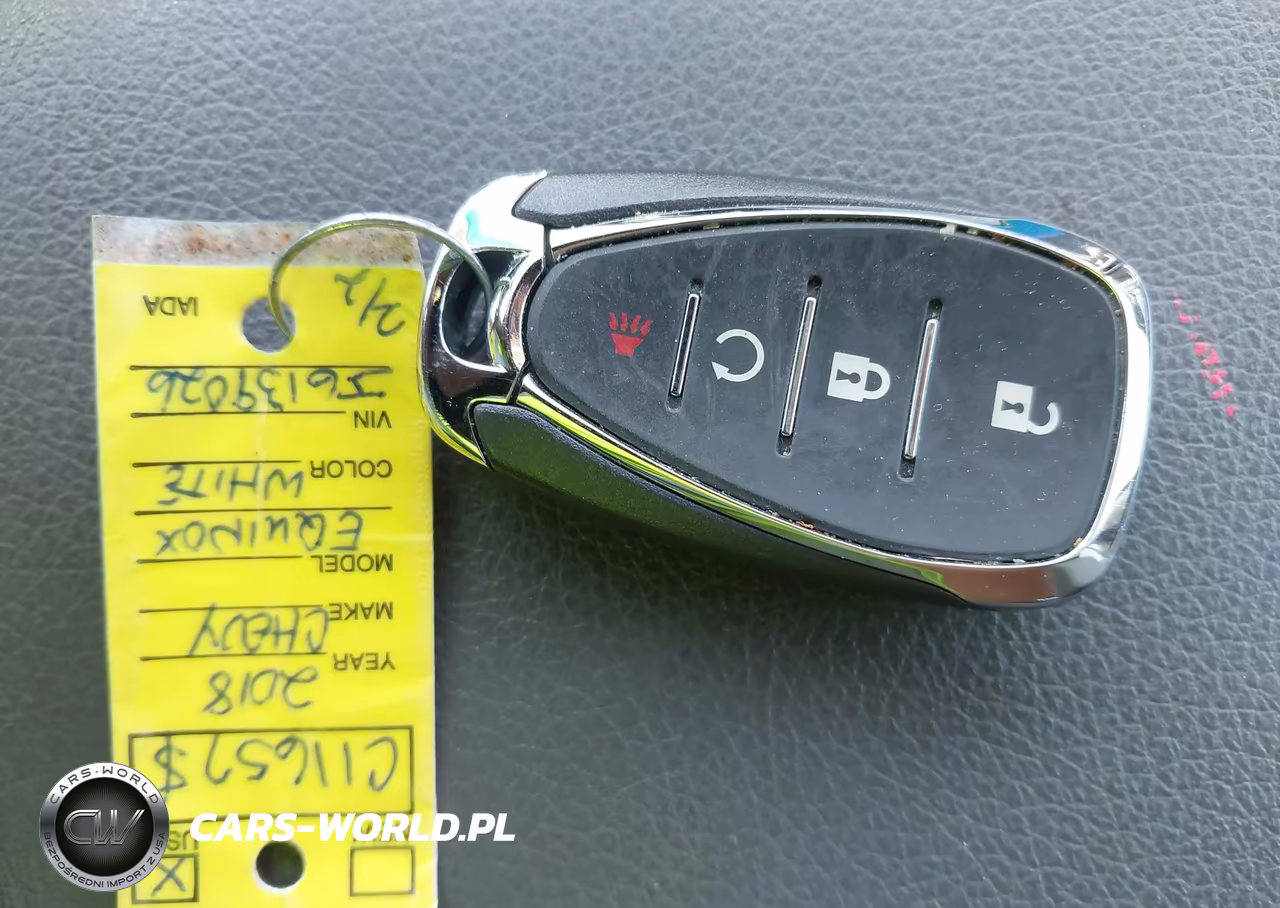 2018 Chevrolet Equinox Lt VIN:2GNAXSEV9J6139026 - 11