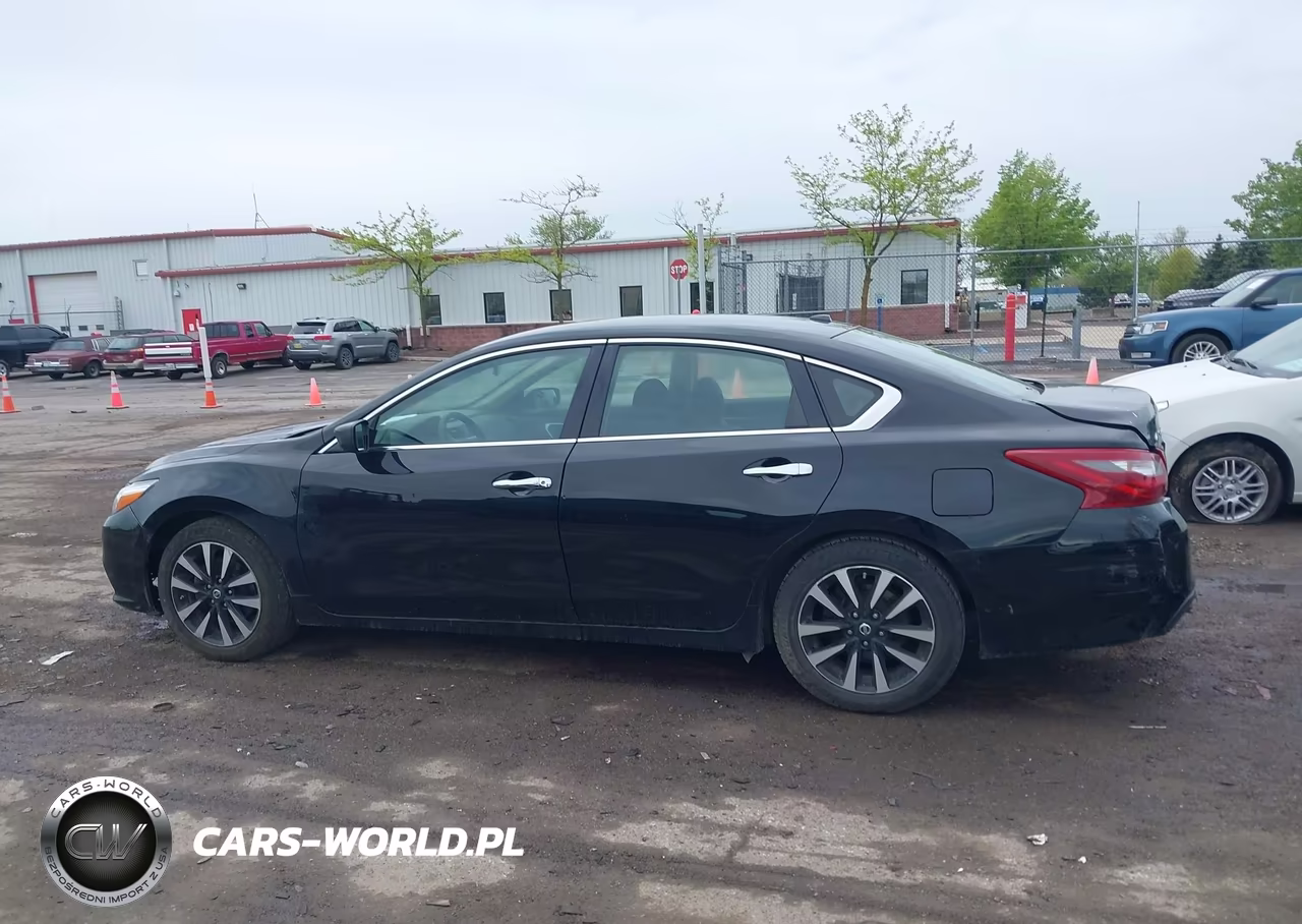 2018 Nissan Altima 2.5 Sv VIN:1N4AL3AP4JC198726 - 14