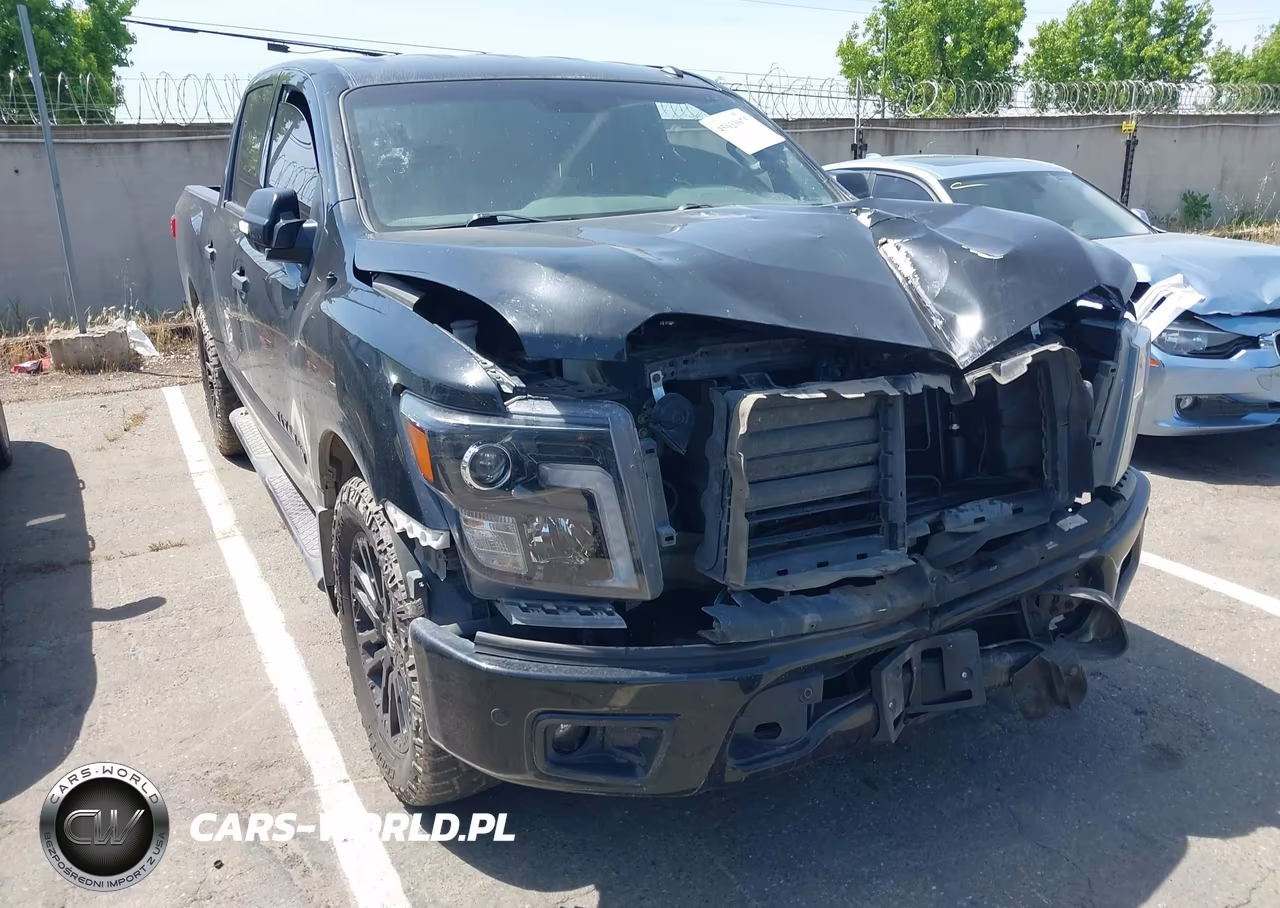 2018 Nissan Titan Sv