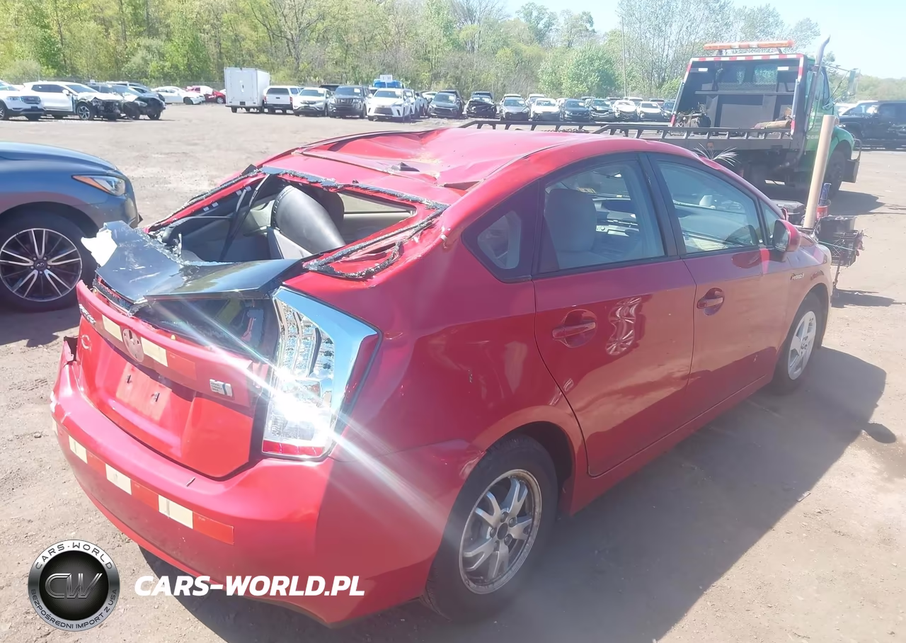 2011 Toyota Prius Three VIN:JTDKN3DU9B0269657 - 17