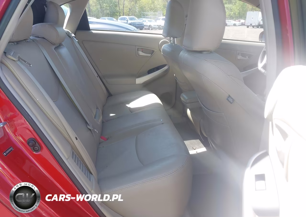 2011 Toyota Prius Three VIN:JTDKN3DU9B0269657 - 8