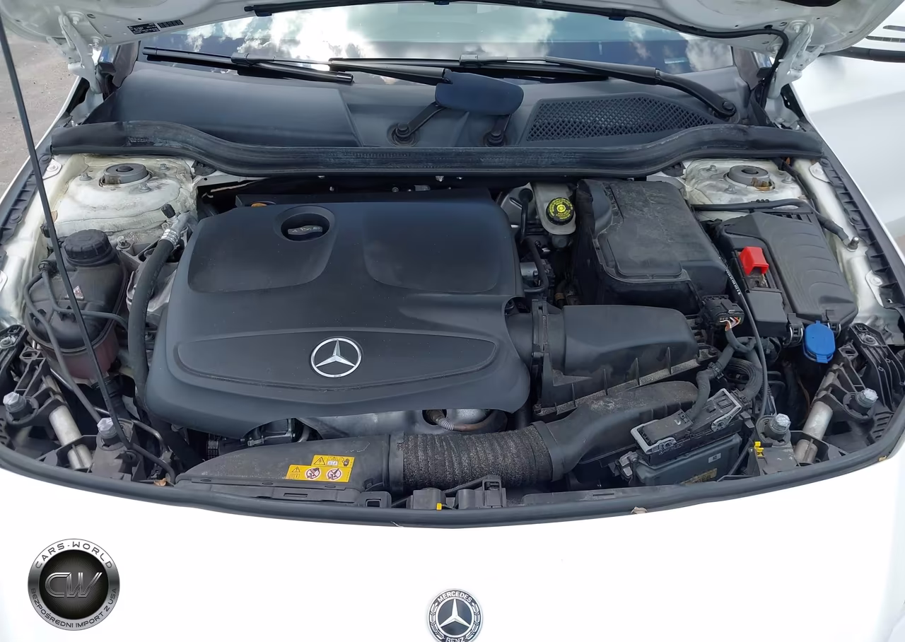 2018 Mercedes-Benz Cla 250 VIN:WDDSJ4EB1JN664132 - 10