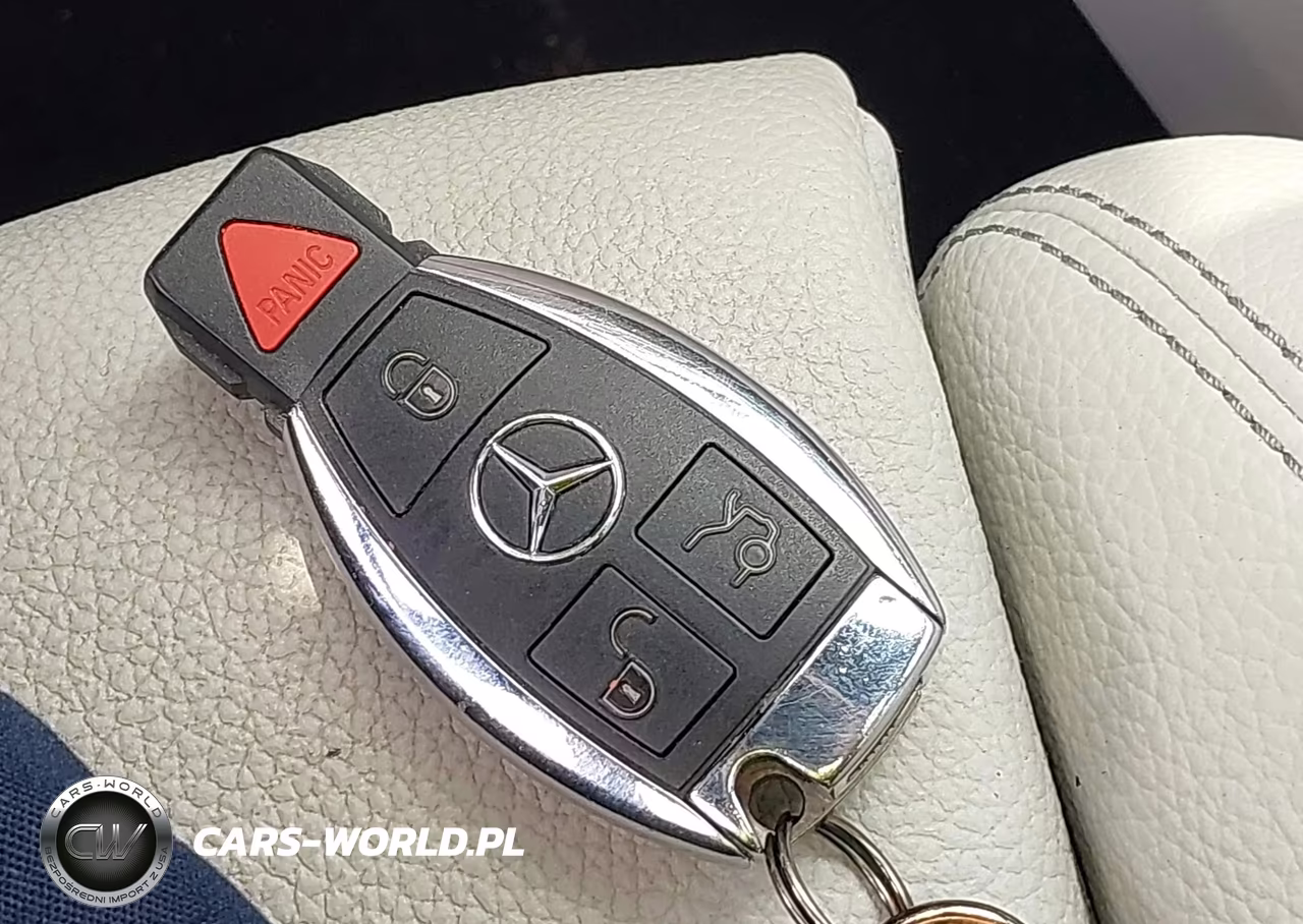 2018 Mercedes-Benz Cla 250 VIN:WDDSJ4EB1JN664132 - 11