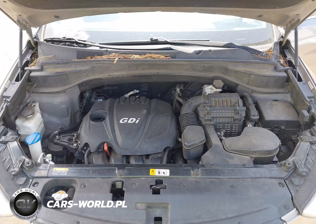 2015 Hyundai Santa Fe Sport 2.4L VIN:5XYZT3LB7FG260010 - 10
