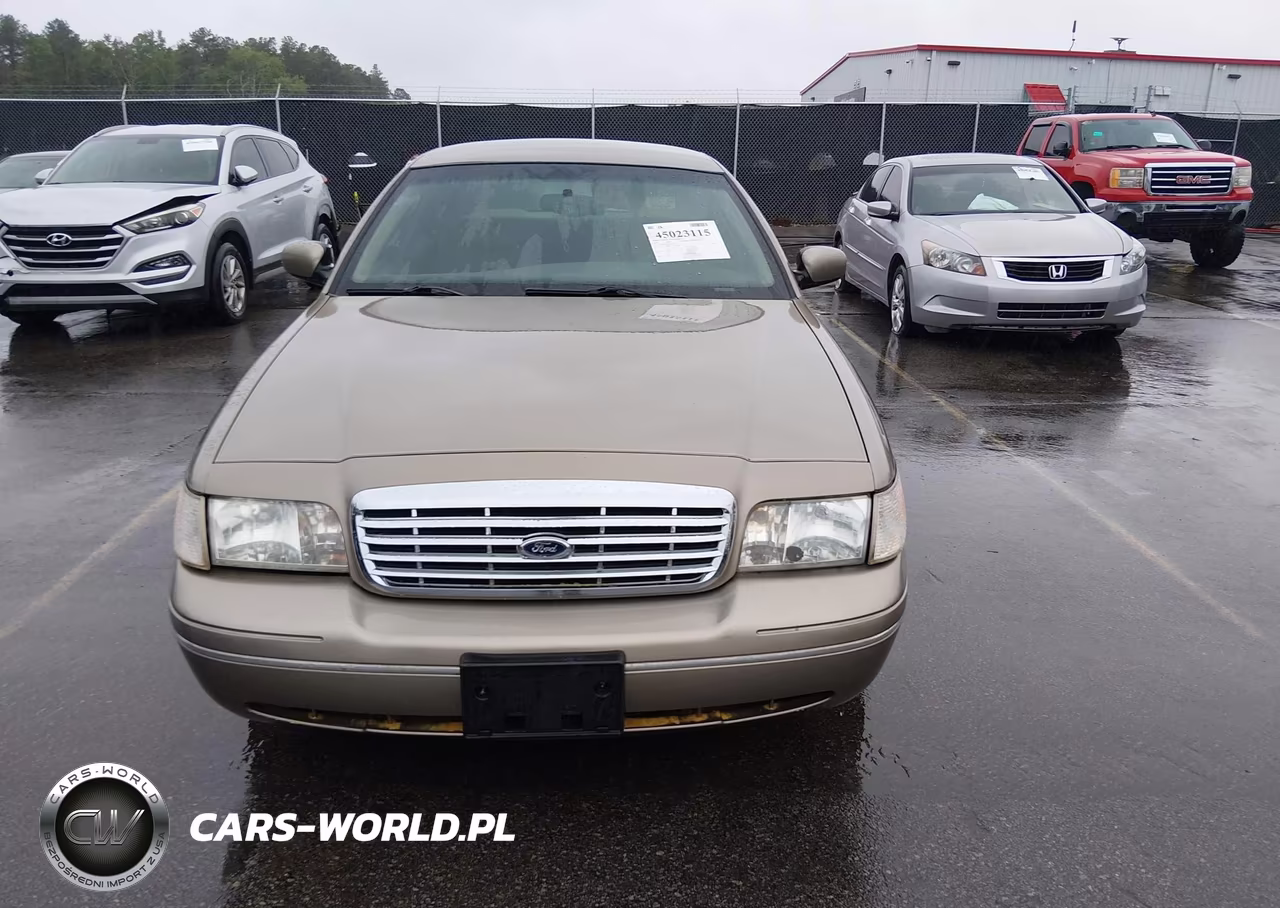 2001 Ford Crown Victoria Lx VIN:2FAFP74WX1X103139 - 12