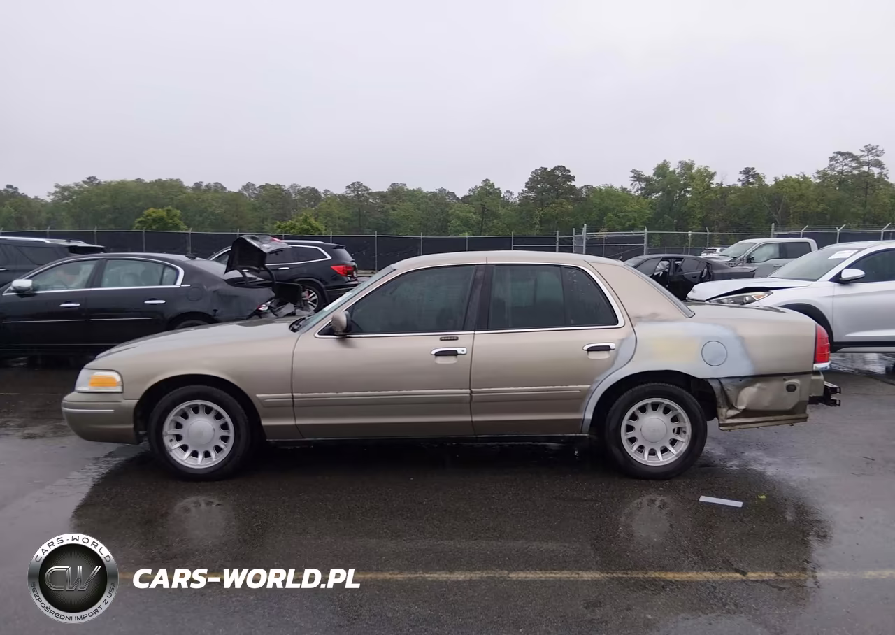 2001 Ford Crown Victoria Lx VIN:2FAFP74WX1X103139 - 14