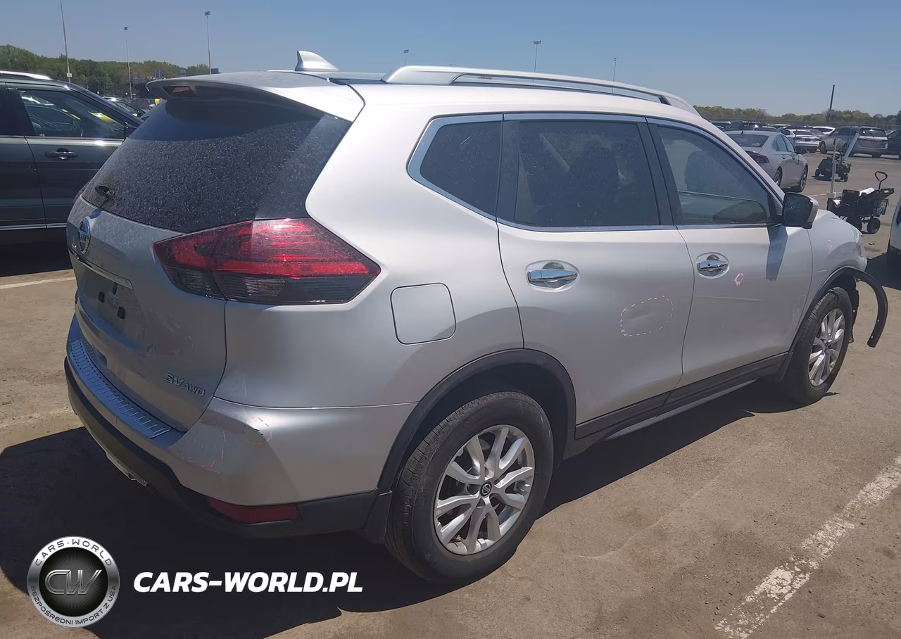 2017 Nissan Rogue Sv VIN:5N1AT2MV3HC890853 - 4