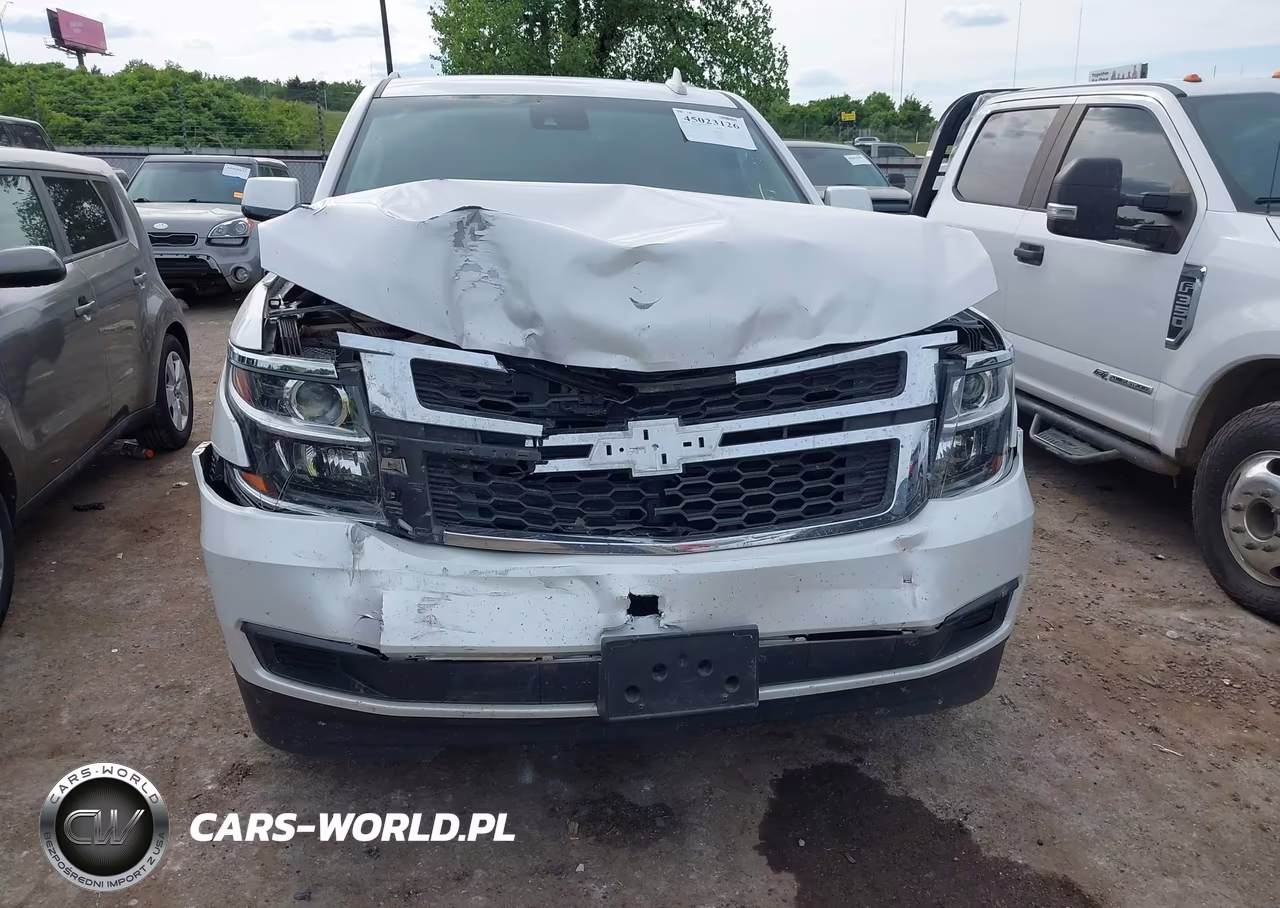 2017 Chevrolet Tahoe Lt VIN:1GNSCBKC1HR327928 - 12