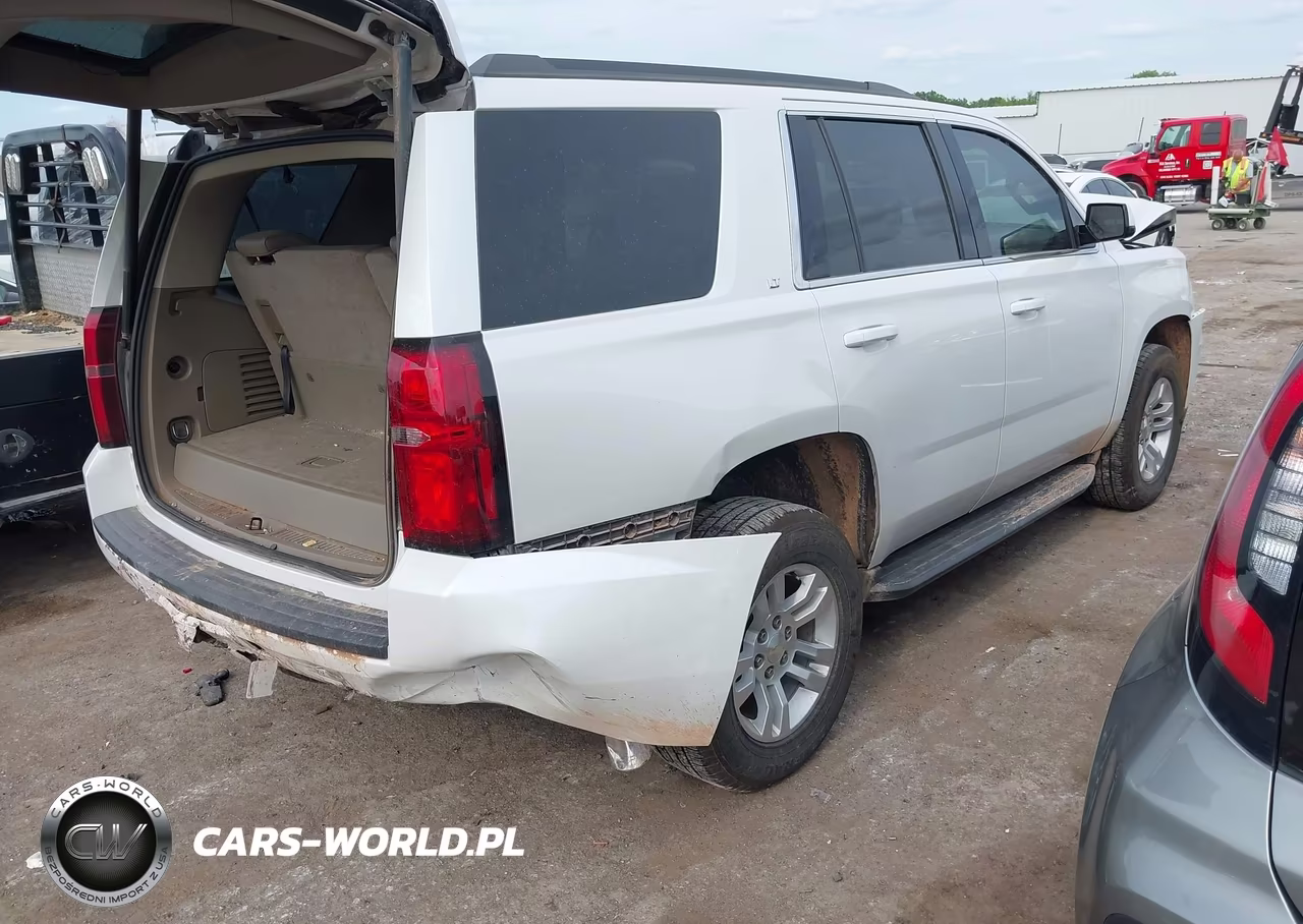 2017 Chevrolet Tahoe Lt VIN:1GNSCBKC1HR327928 - 4