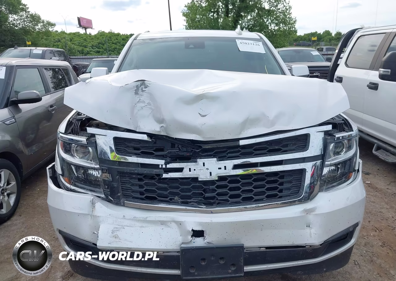 2017 Chevrolet Tahoe Lt VIN:1GNSCBKC1HR327928 - 6