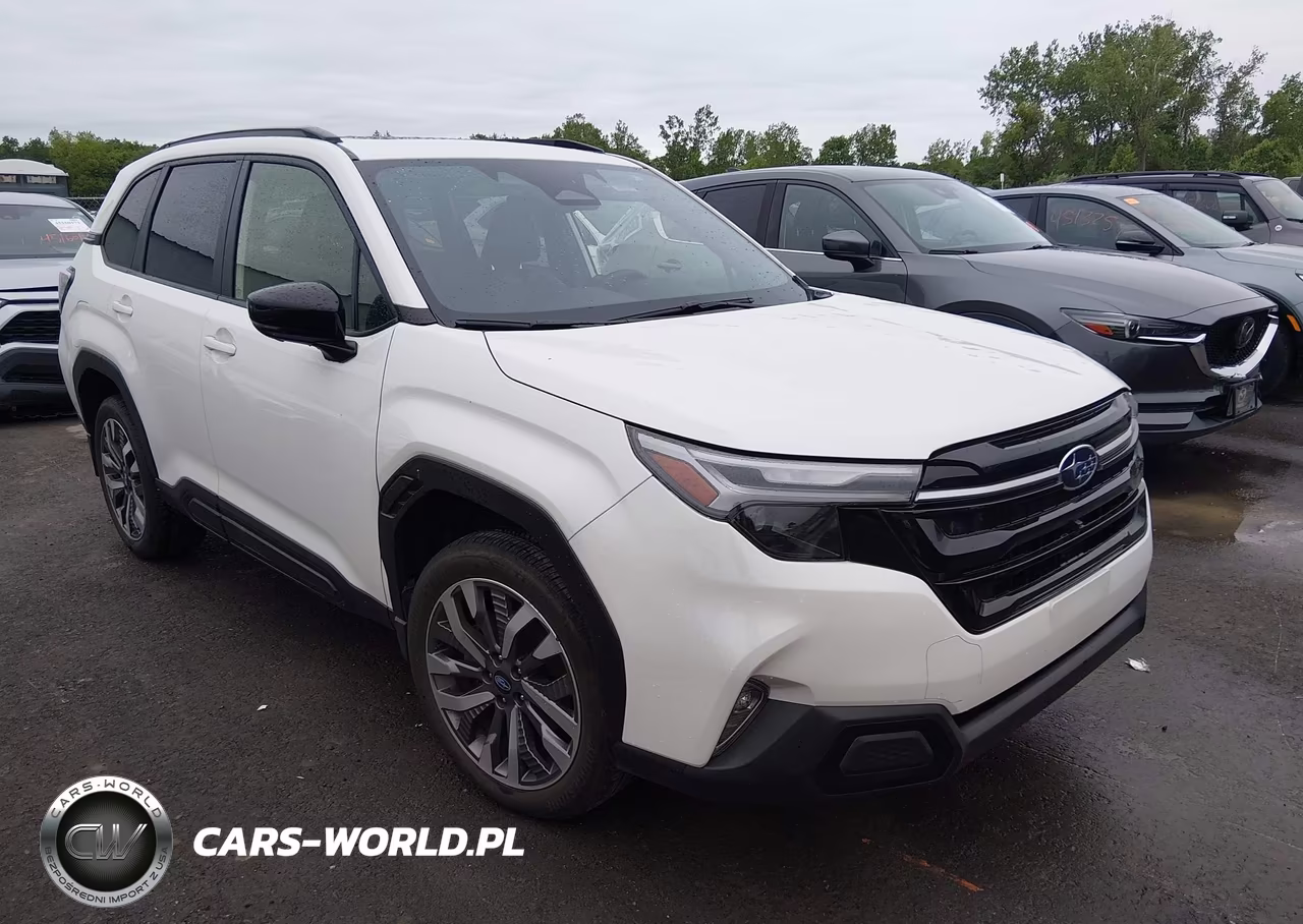2025 Subaru Forester Touring – zdjęcie 1 z 17