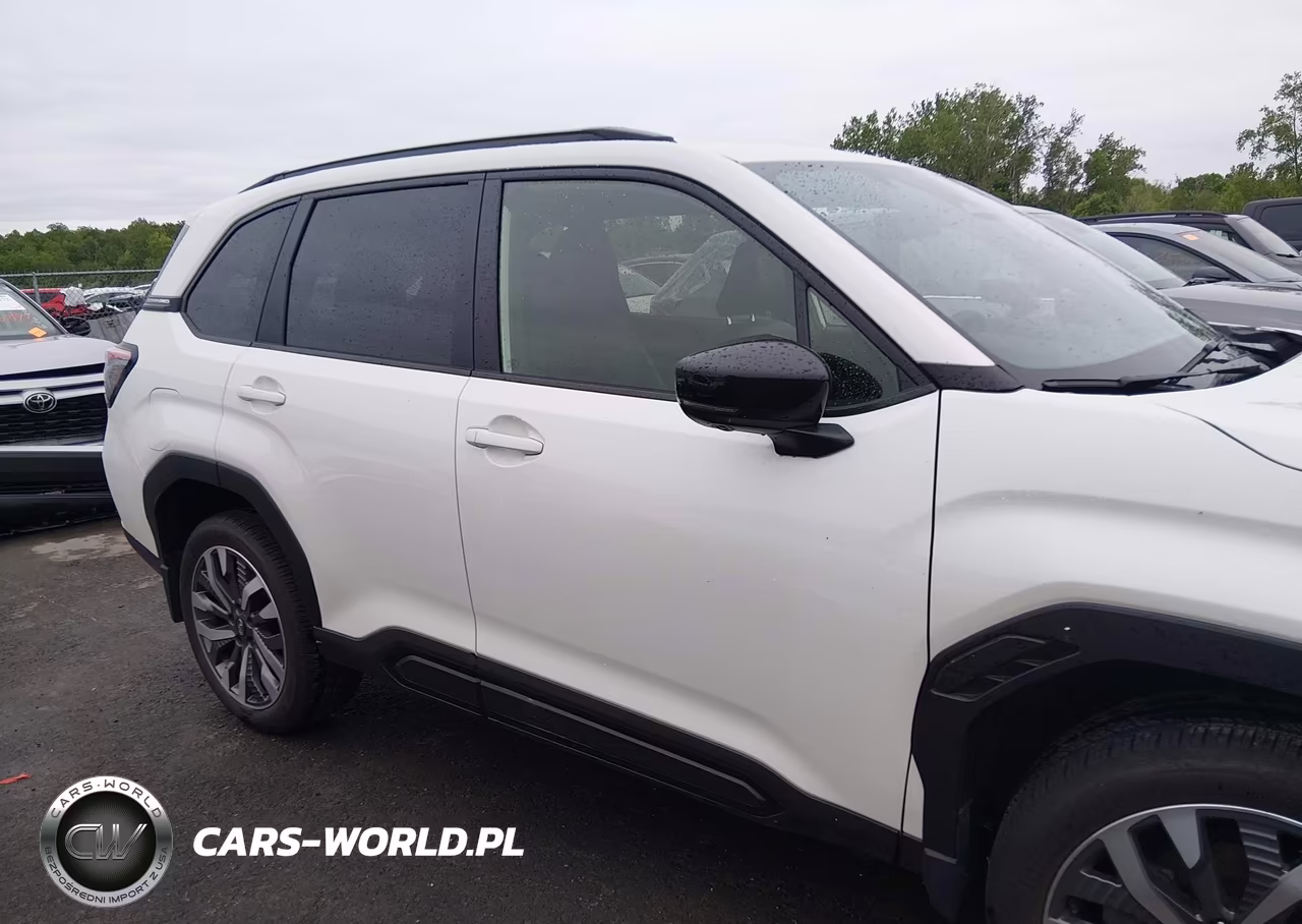 2025 Subaru Forester Touring VIN:JF2SLDTC1SH449786 - 13