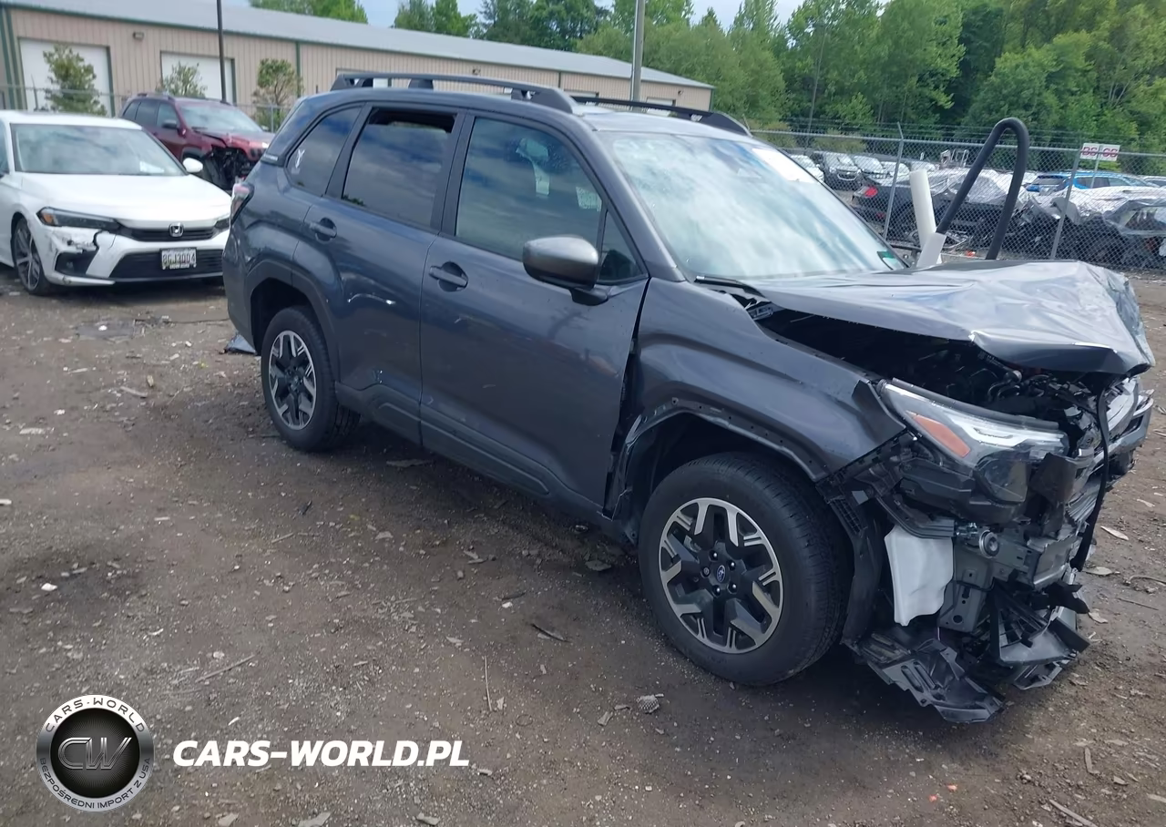 2025 Subaru Forester Premium – zdjęcie 1 z 17