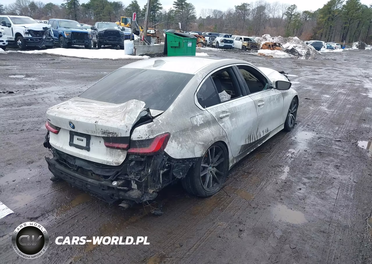 2020 BMW 330I xDrive VIN:3MW5R7J0XL8B20771 - 4