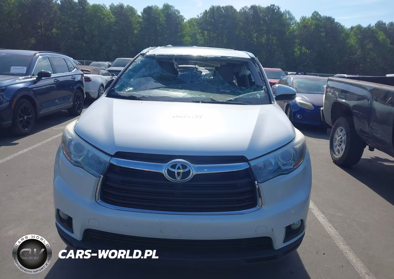 2015 Toyota Highlander Xle V6 VIN:5TDKKRFH8FS051434 - 12