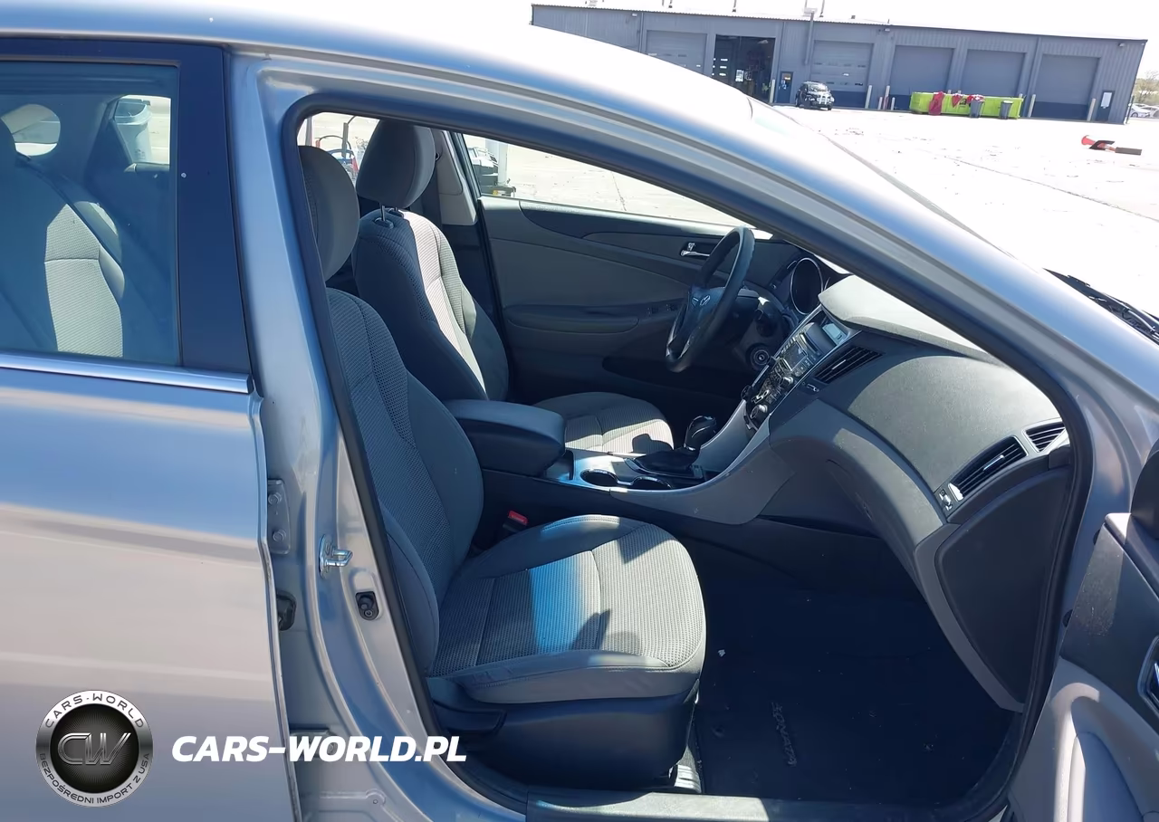 2012 Hyundai Sonata Gls VIN:5NPEB4AC1CH468293 - 5