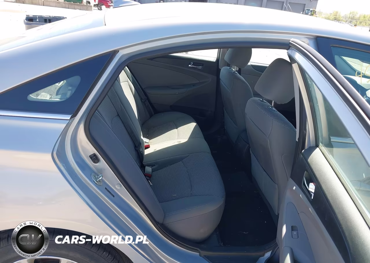 2012 Hyundai Sonata Gls VIN:5NPEB4AC1CH468293 - 8