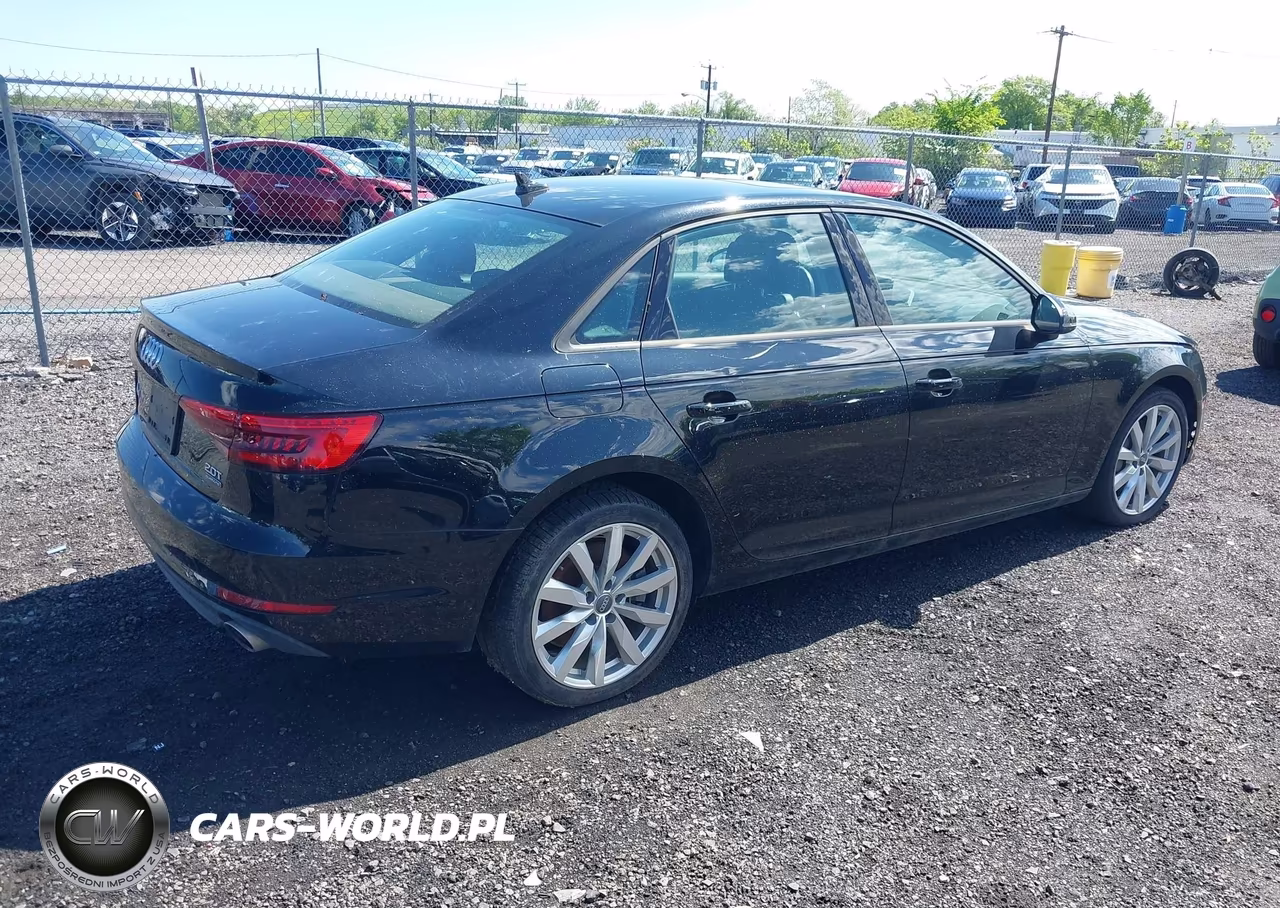 2017 Audi A4 2.0T Premium VIN:WAUANAF45HN046537 - 4