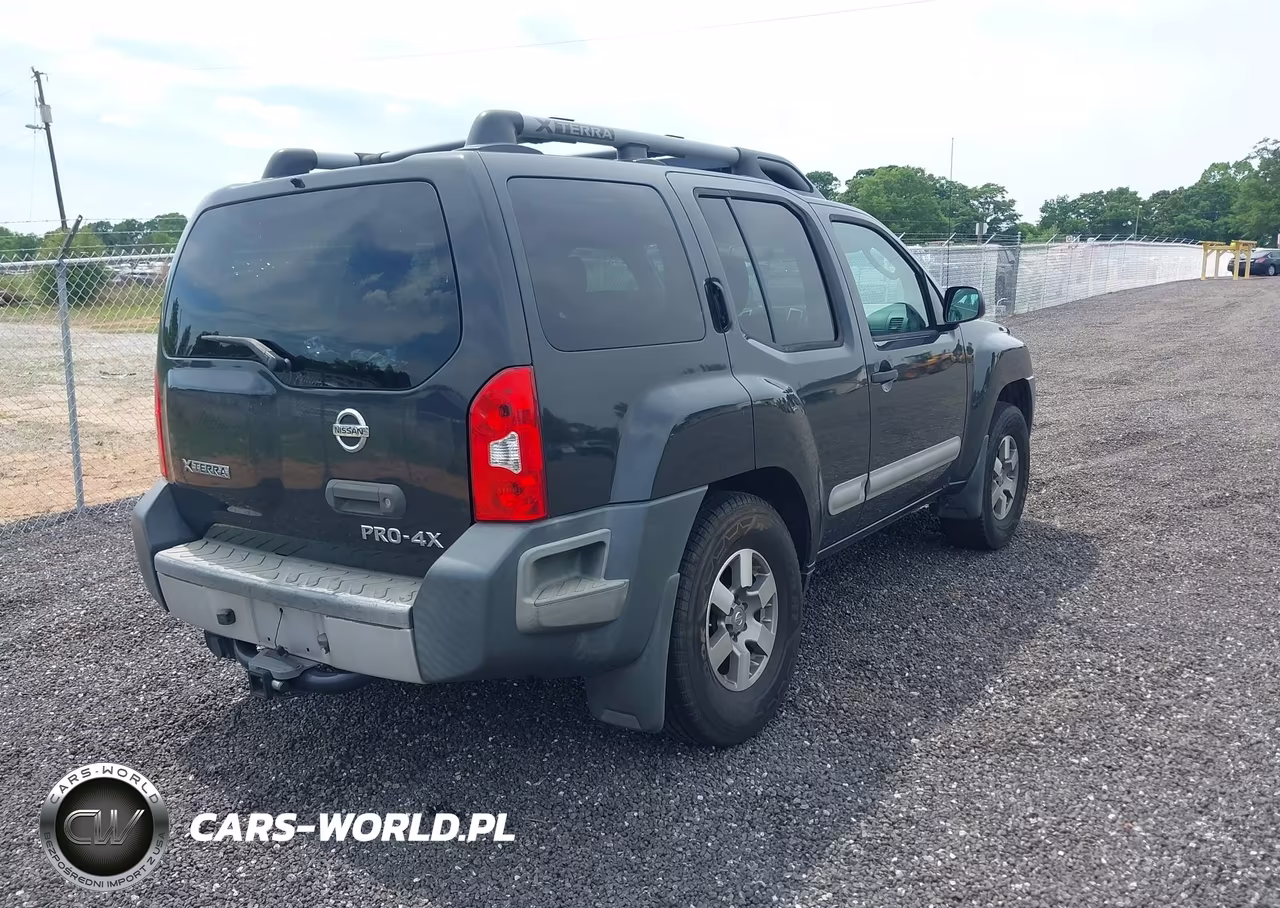 2011 Nissan Xterra Pro-4X VIN:5N1AN0NW3BC521696 - 4