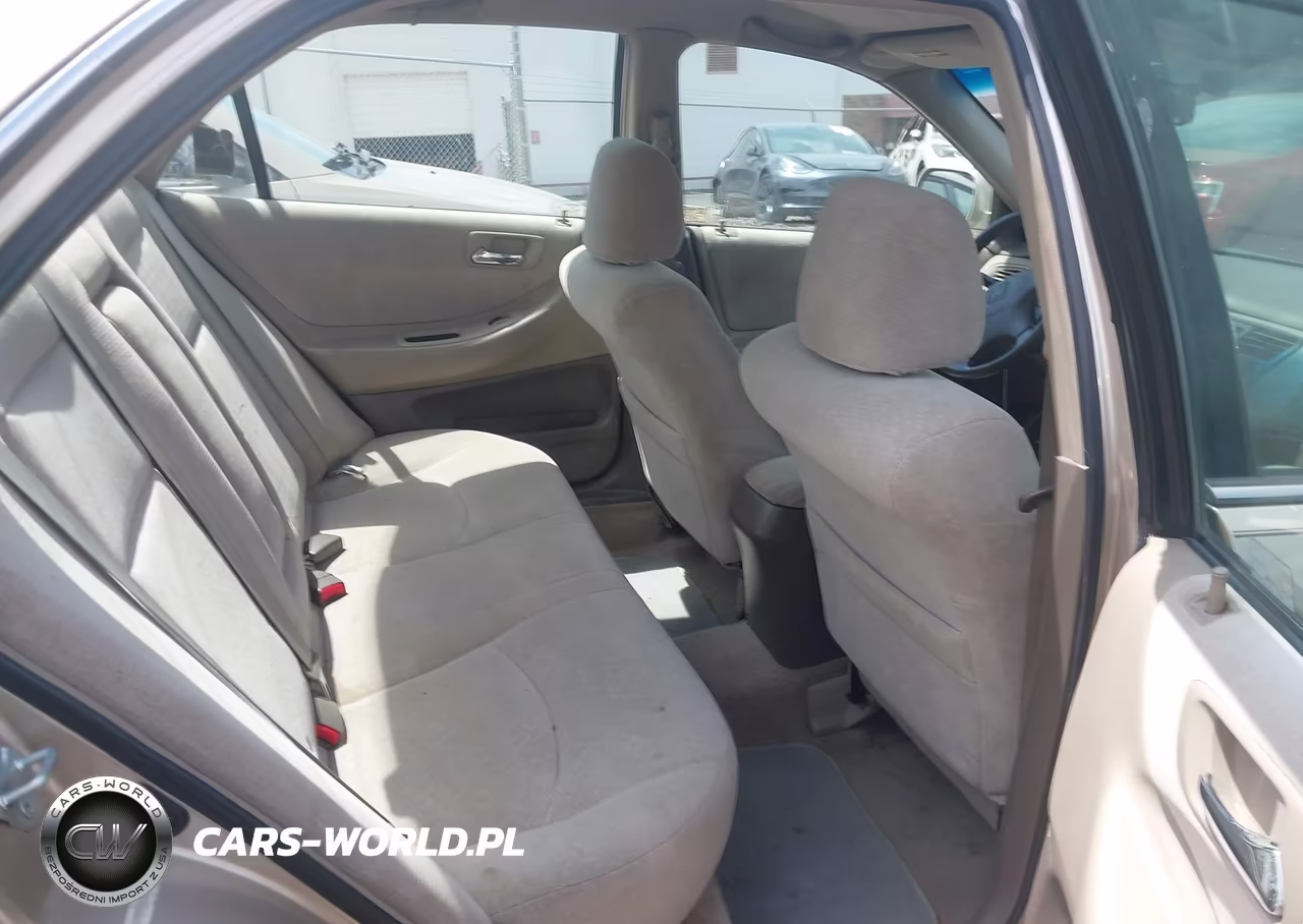 2001 Honda Accord 2.3 Lx VIN:JHMCG56481C022584 - 8