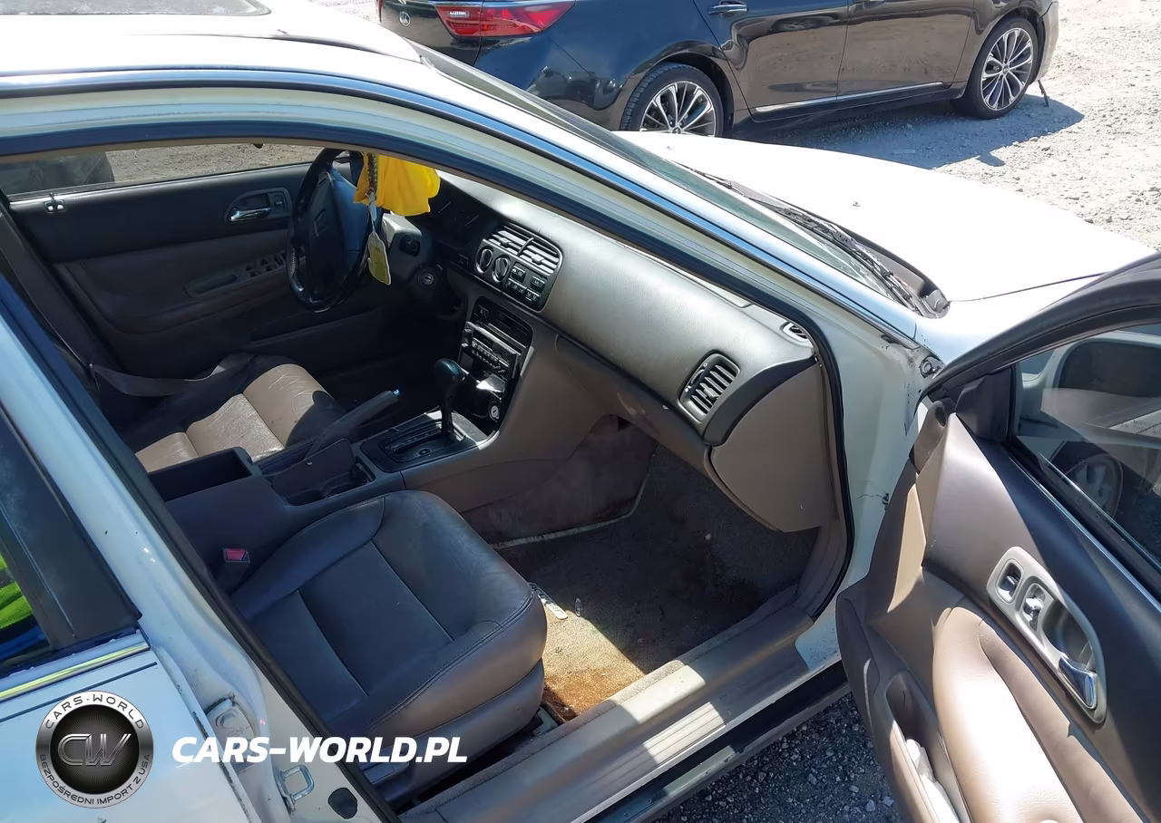 1996 Honda Accord Ex VIN:1HGCD5667TA046435 - 5