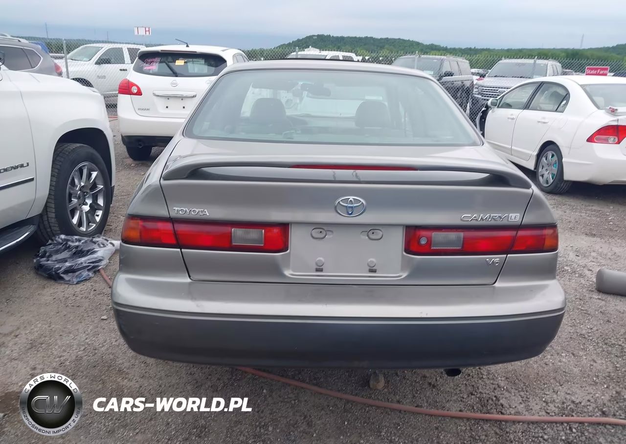1999 Toyota Camry Le V6 VIN:JT2BF22K8X0153004 - 17
