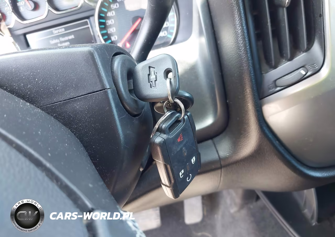 2018 Chevrolet Silverado 1500 2Lt VIN:3GCUKREC7JG343923 - 11