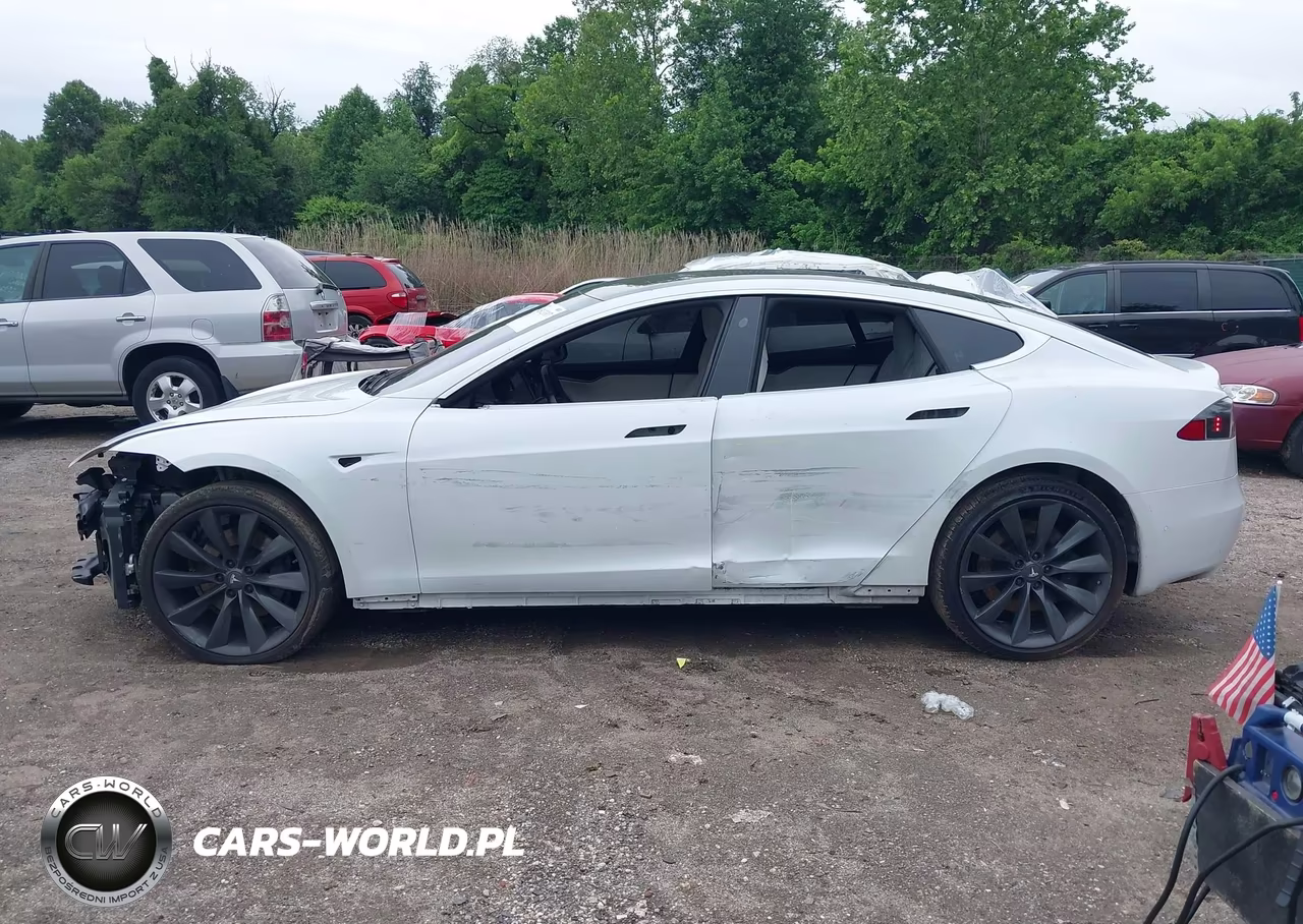 2020 Tesla Model S Long Range Dual Motor All-Wheel Drive-Long Range Plus Dual Motor All-Wheel Drive VIN:5YJSA1E21LF389338 - 15