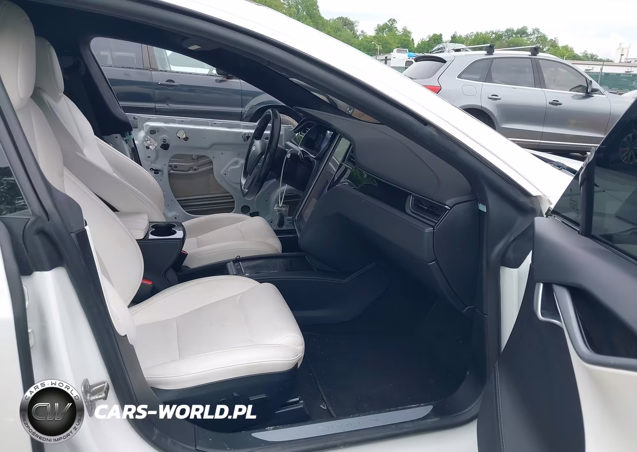 2020 Tesla Model S Long Range Dual Motor All-Wheel Drive-Long Range Plus Dual Motor All-Wheel Drive VIN:5YJSA1E21LF389338 - 5