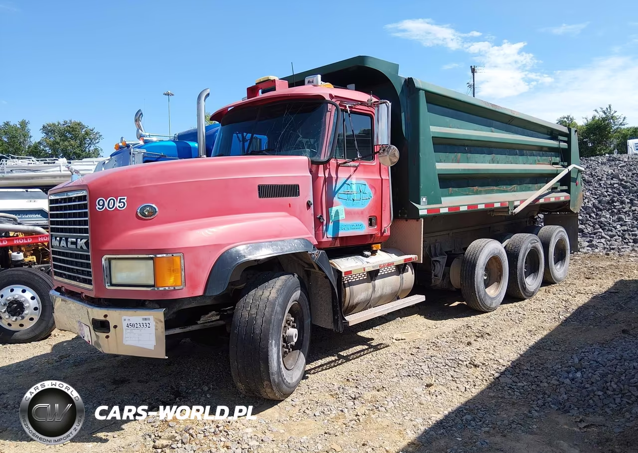 2001 Mack 700 Cl700 VIN:1M2AD62C41M011981 - 2