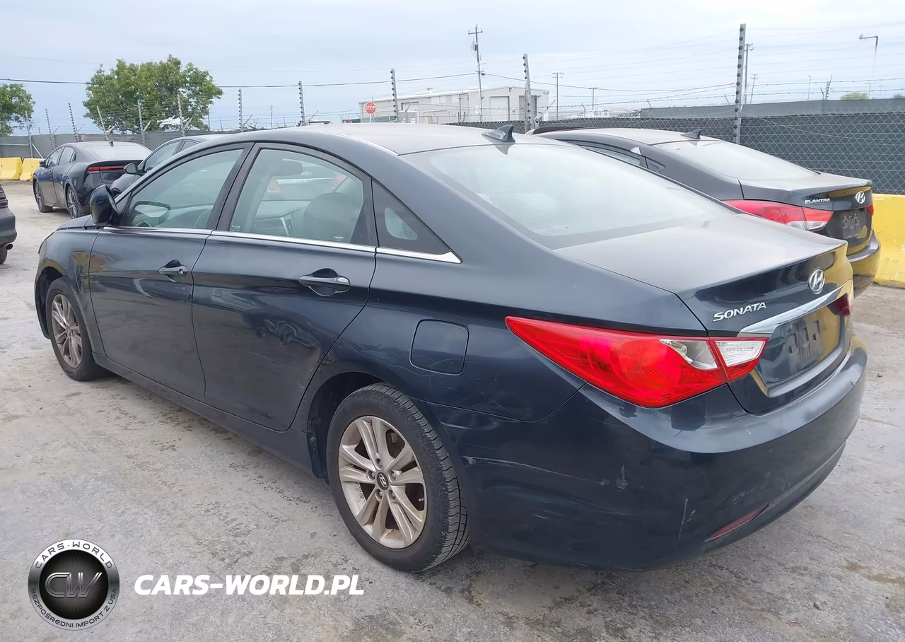 2013 Hyundai Sonata Gls VIN:5NPEB4AC6DH668846 - 3