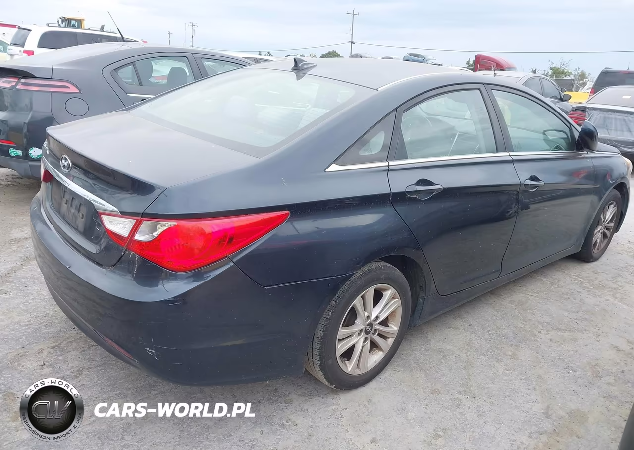 2013 Hyundai Sonata Gls VIN:5NPEB4AC6DH668846 - 4