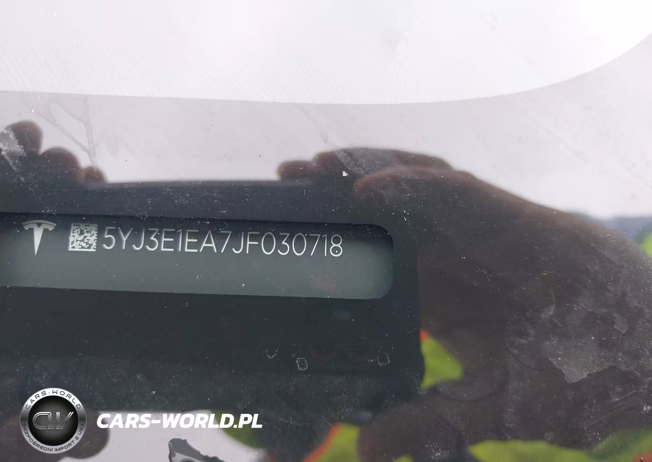 2018 Tesla Model 3 Long Range-Mid Range VIN:5YJ3E1EA7JF030718 - 19