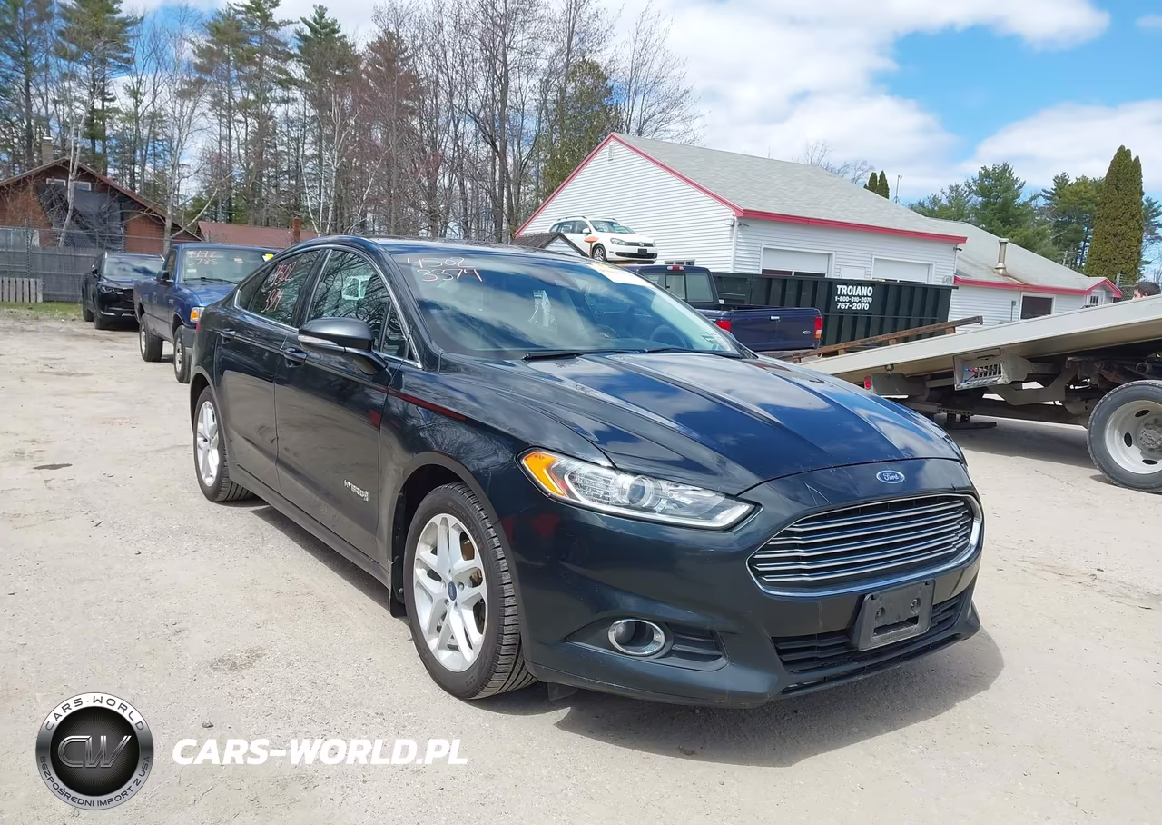 2014 Ford Fusion Hybrid Se