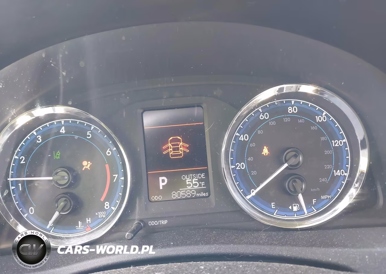 2018 Toyota Corolla Le VIN:2T1BURHE8JC064750 - 7