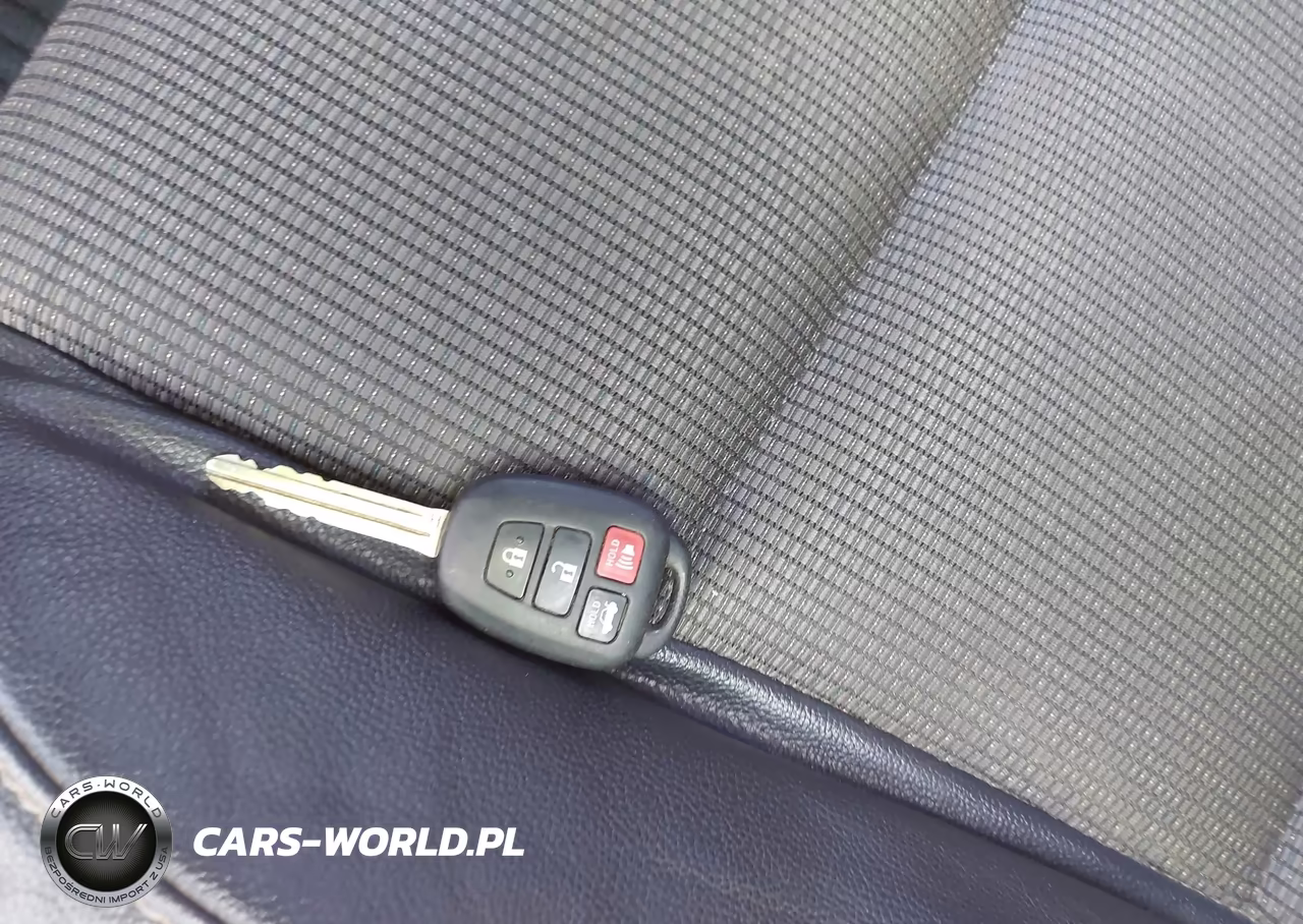2019 Toyota Corolla Se VIN:5YFBURHE9KP858206 - 11