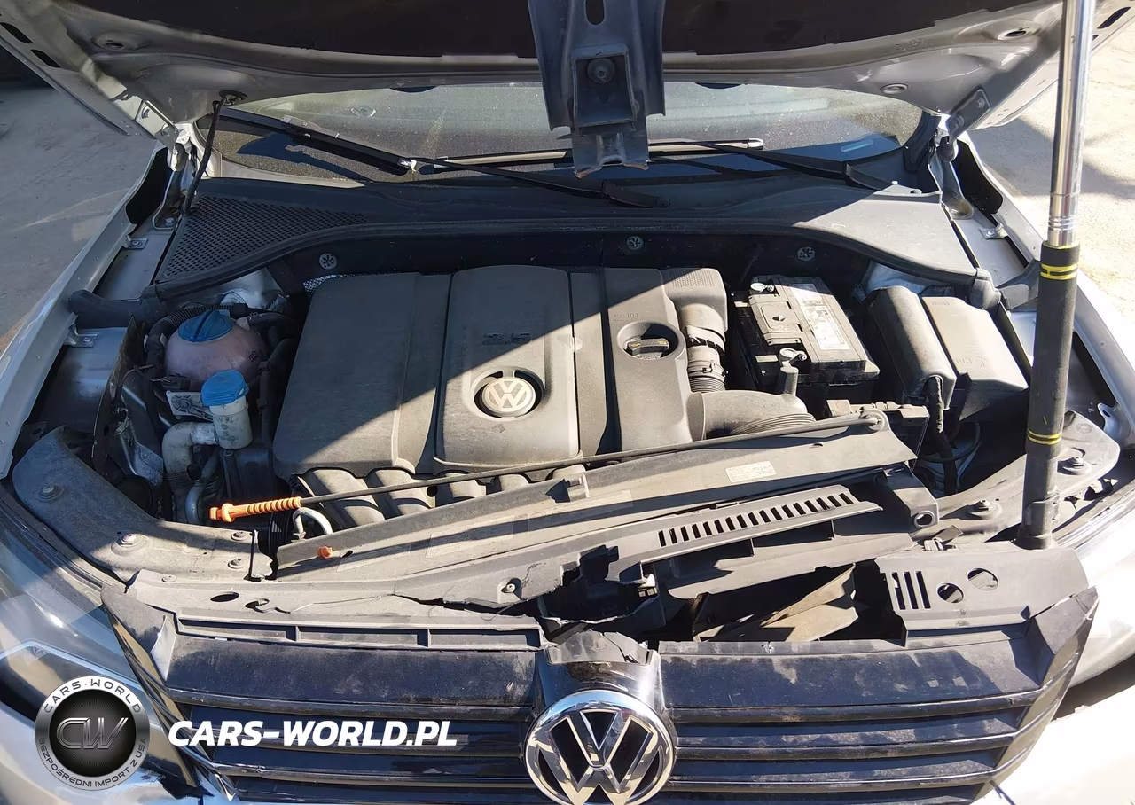 2012 Volkswagen Passat 2.5L Se VIN:1VWBP7A30CC042111 - 10