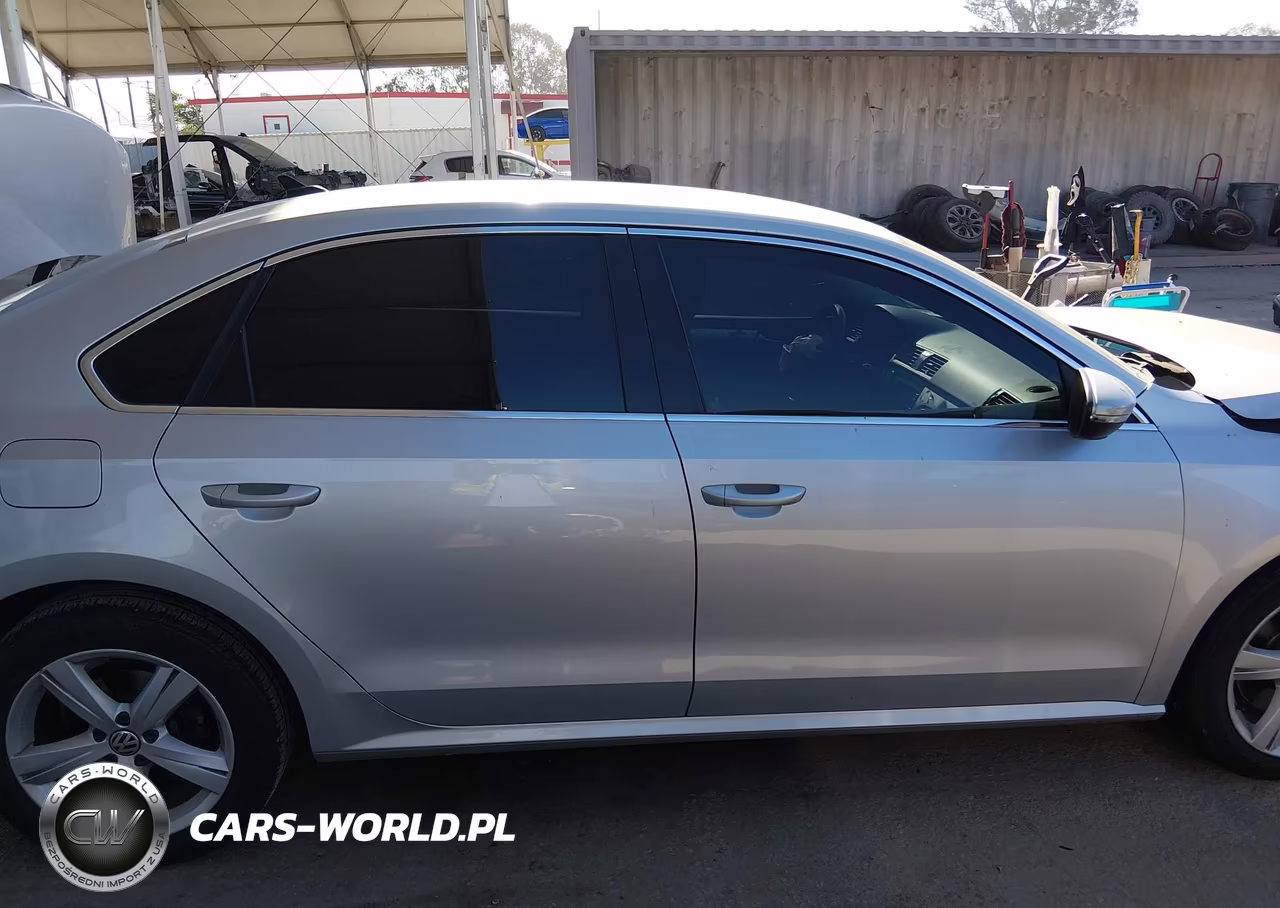 2012 Volkswagen Passat 2.5L Se VIN:1VWBP7A30CC042111 - 13