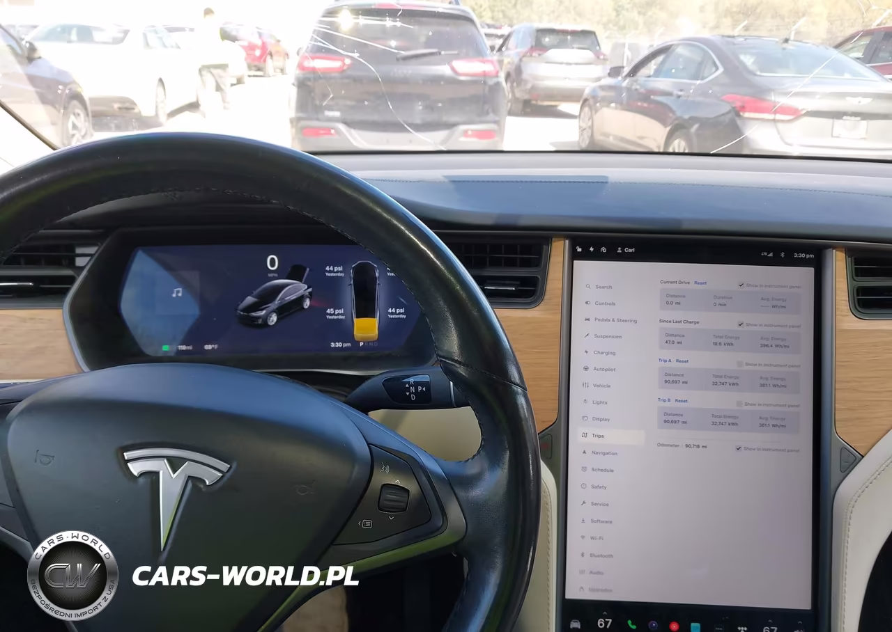 2018 Tesla Model X 100D-75D-P100D VIN:5YJXCAE23JF104989 - 7