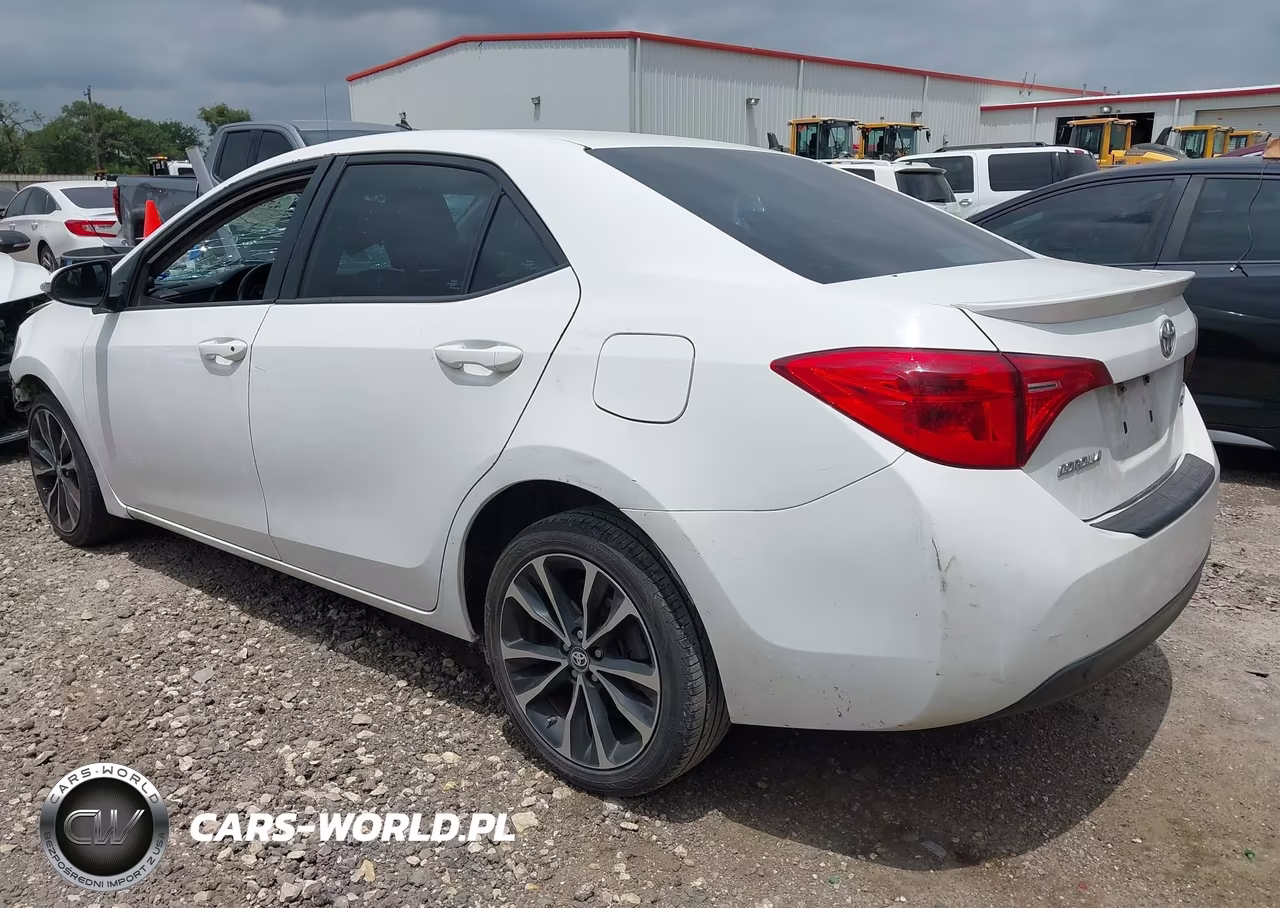 2019 Toyota Corolla Se VIN:5YFBURHE4KP907277 - 3
