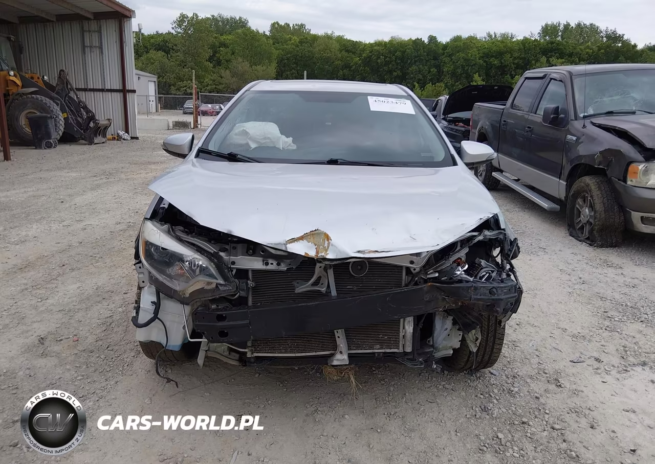 2015 Toyota Corolla S Plus VIN:5YFBURHE0FP356626 - 12