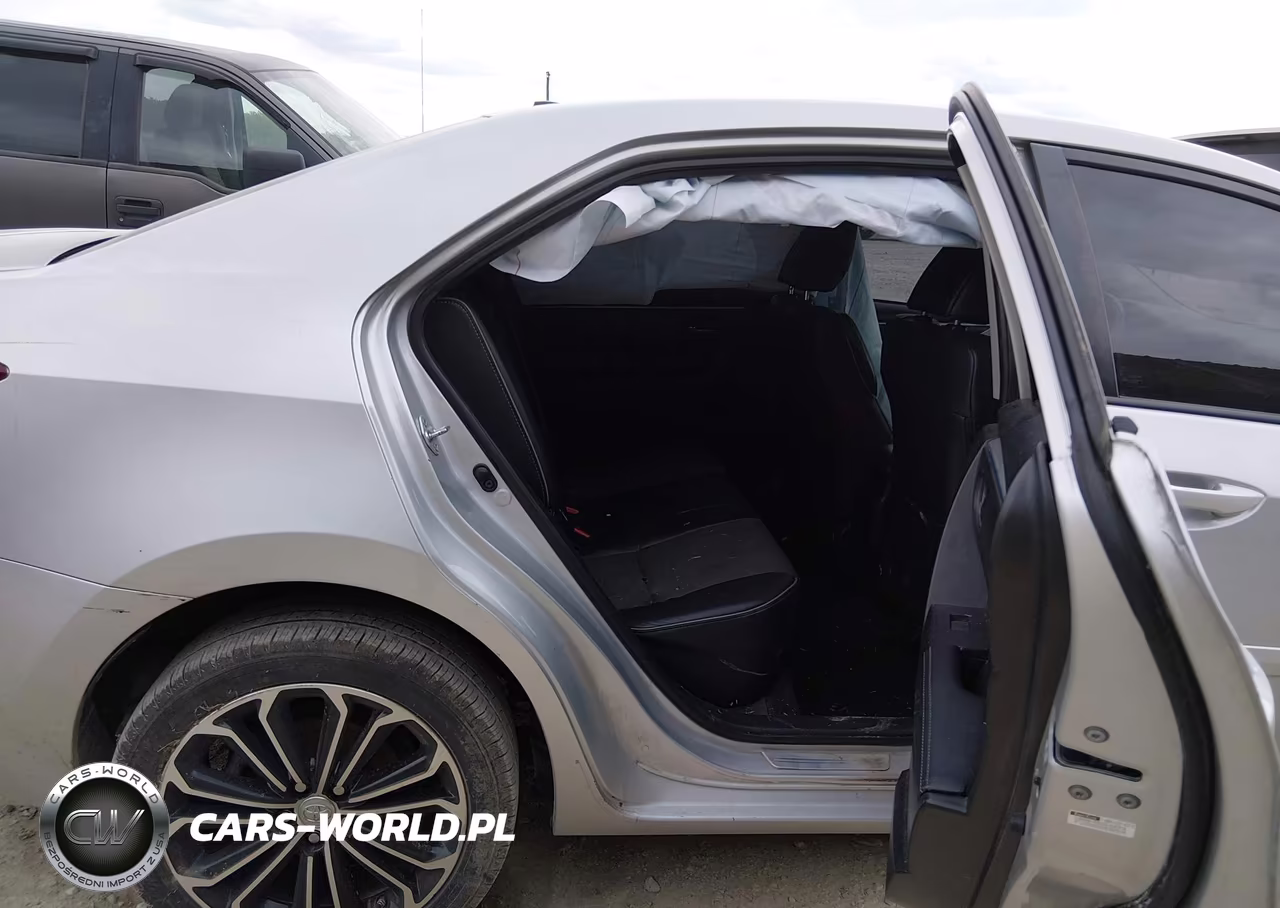 2015 Toyota Corolla S Plus VIN:5YFBURHE0FP356626 - 8